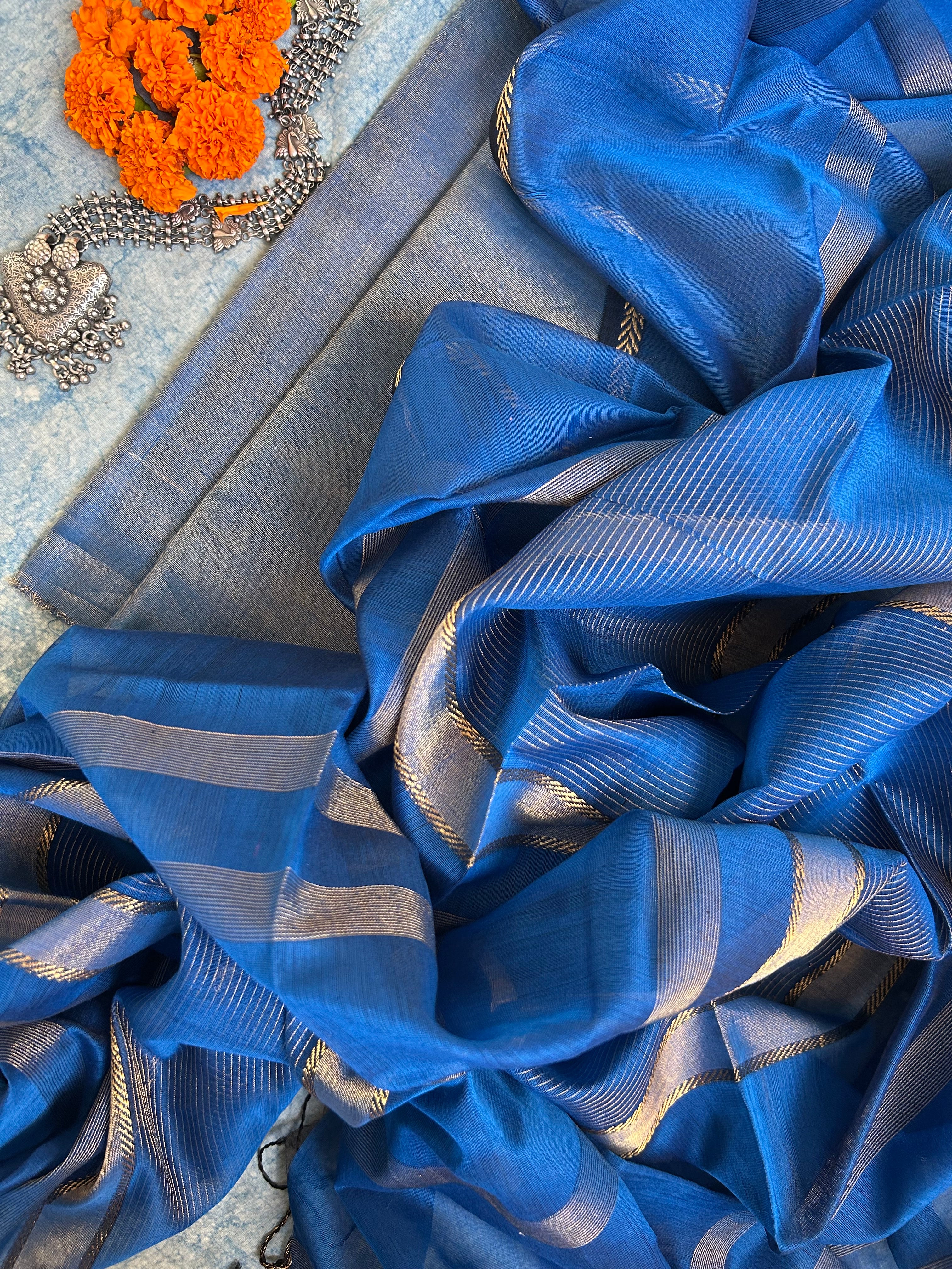 Handwoven Maheshwari Kurta Dupatta Set - Electric Blue