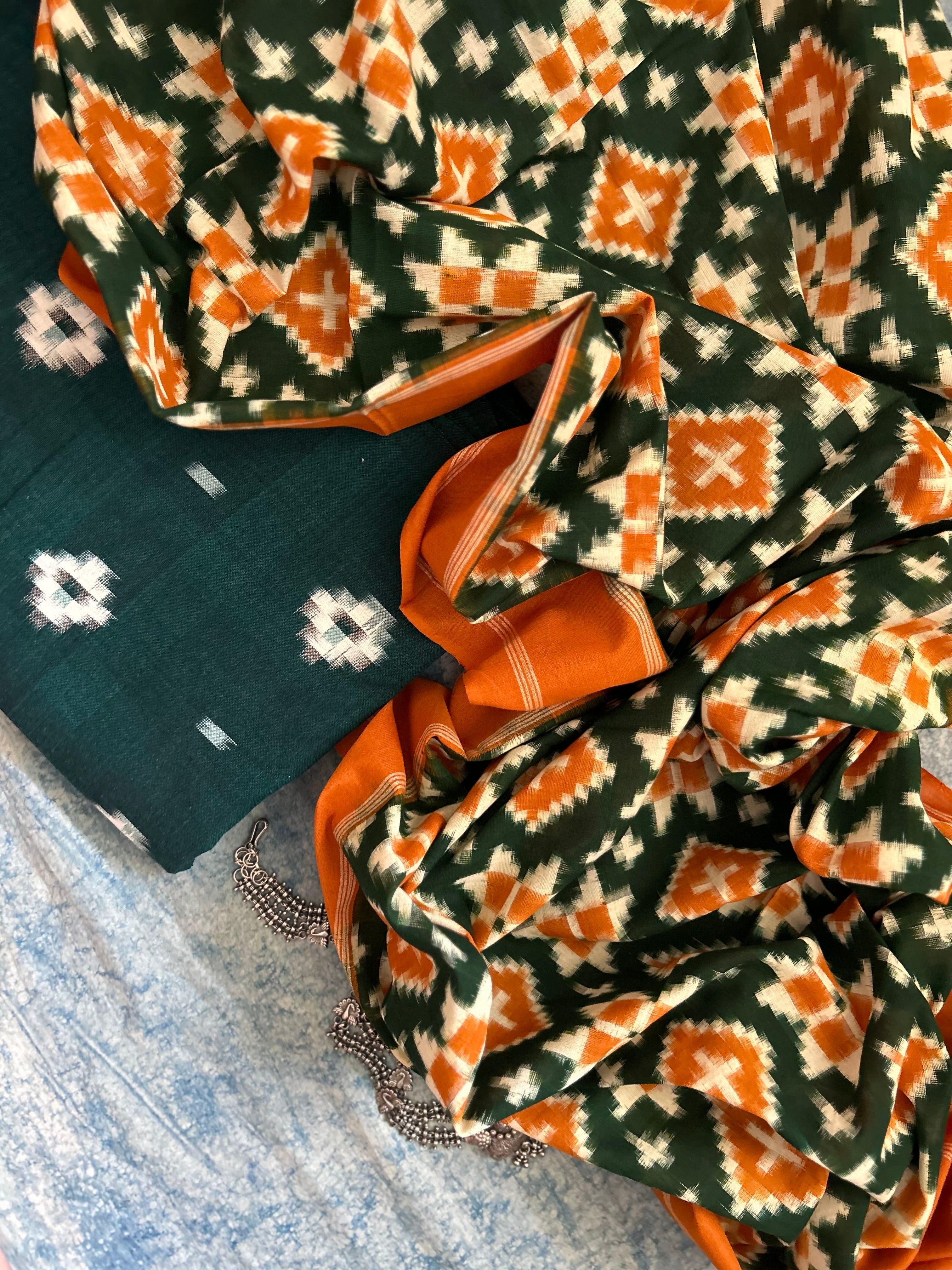 Handwoven Ikat Kurta Telia Dupatta Set