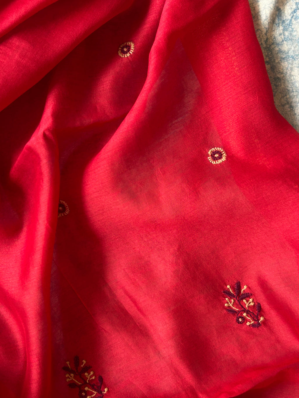 Yamini - Handwoven Chikankari Work Maheshwari Set