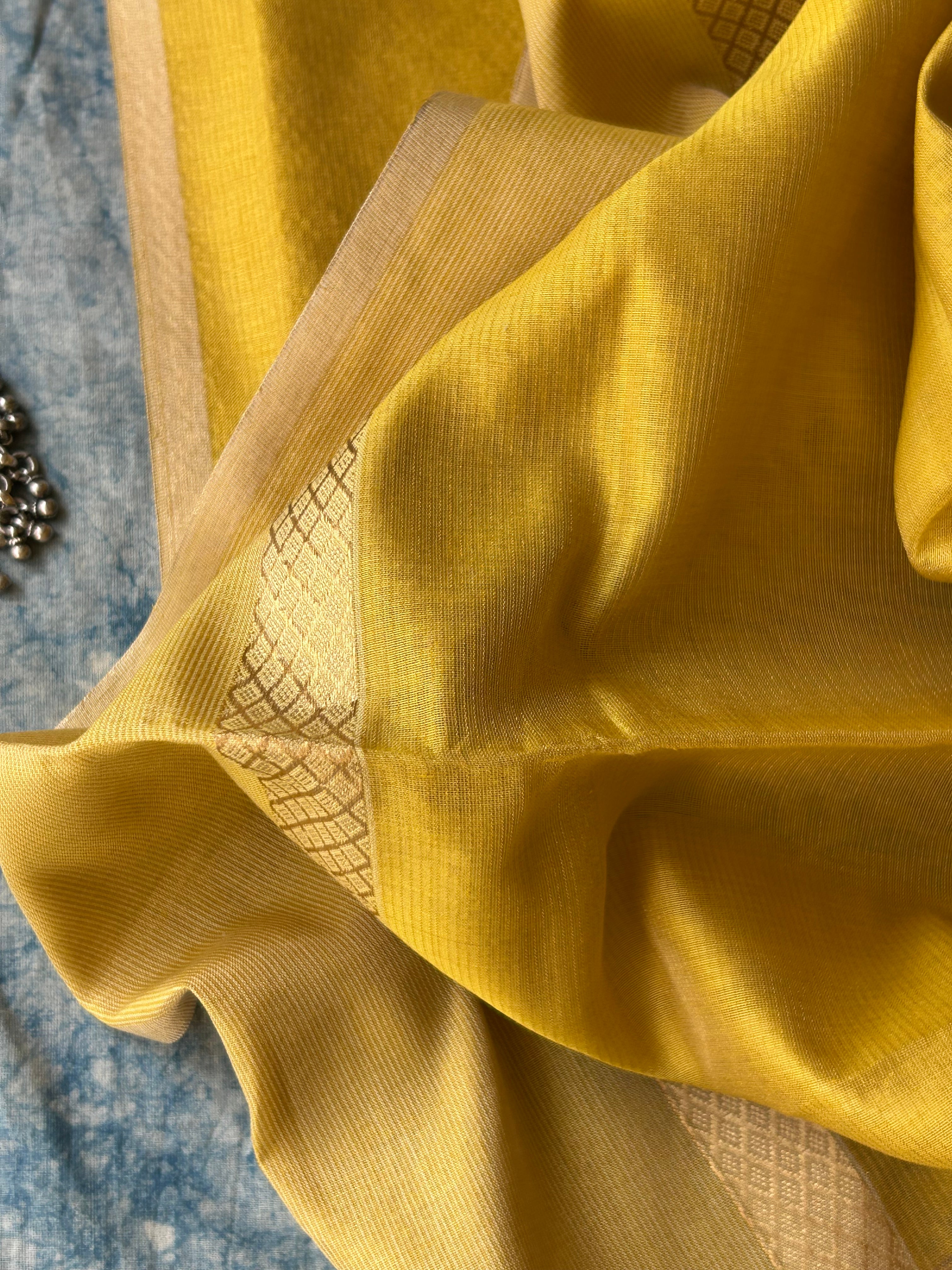 Handwoven Maheshwari Kurta Dupatta Set - Gold Yellow
