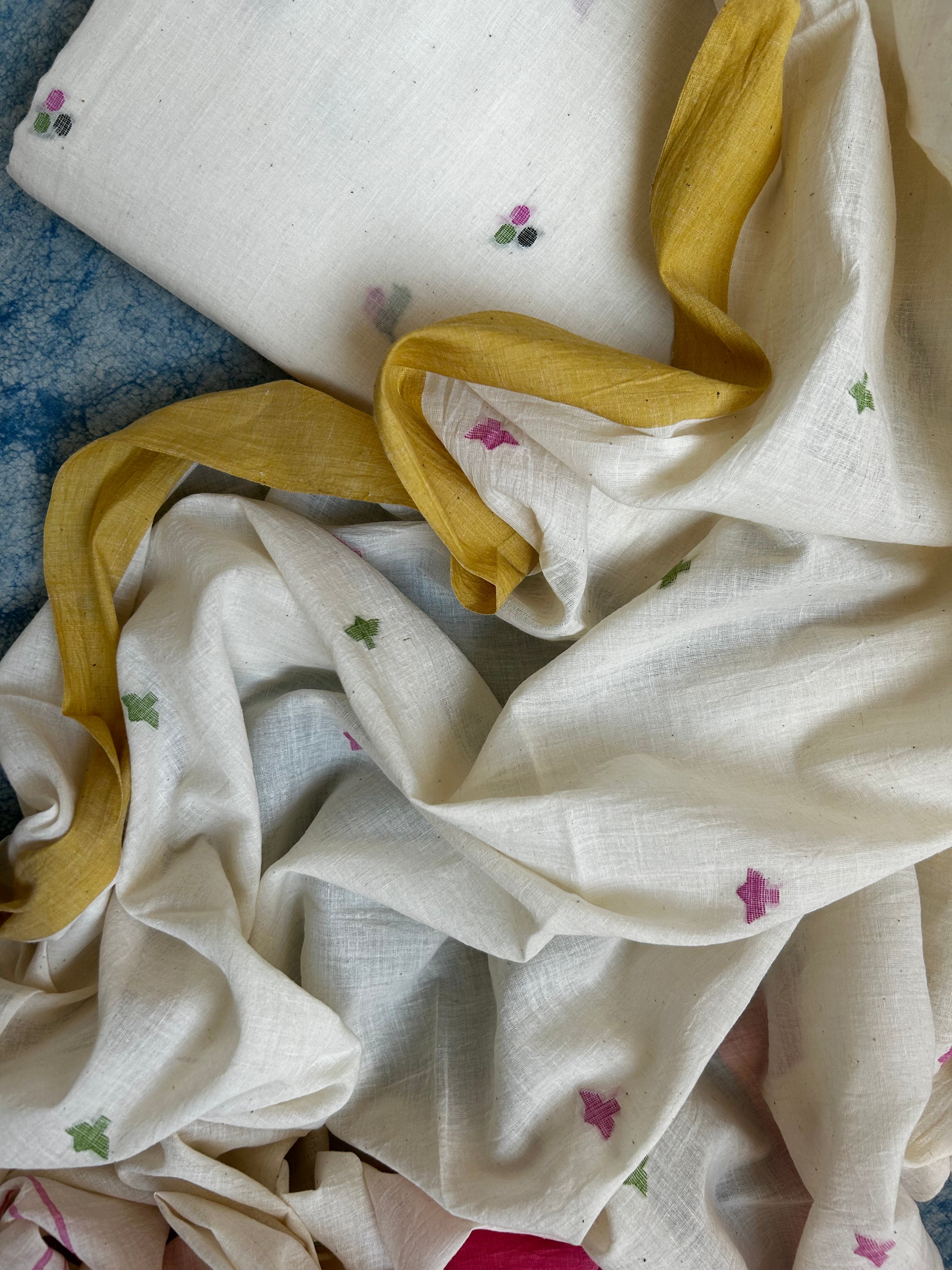 Bougainvillea - Handwoven Bengal Jamdani Kurta Dupatta set