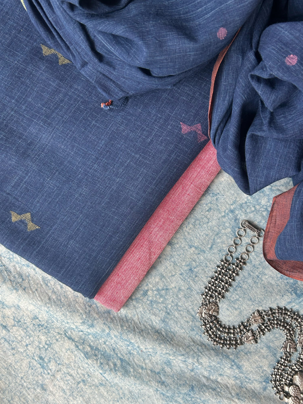 Aarushi - Handwoven Bengal Jamdani Kurta Dupatta set