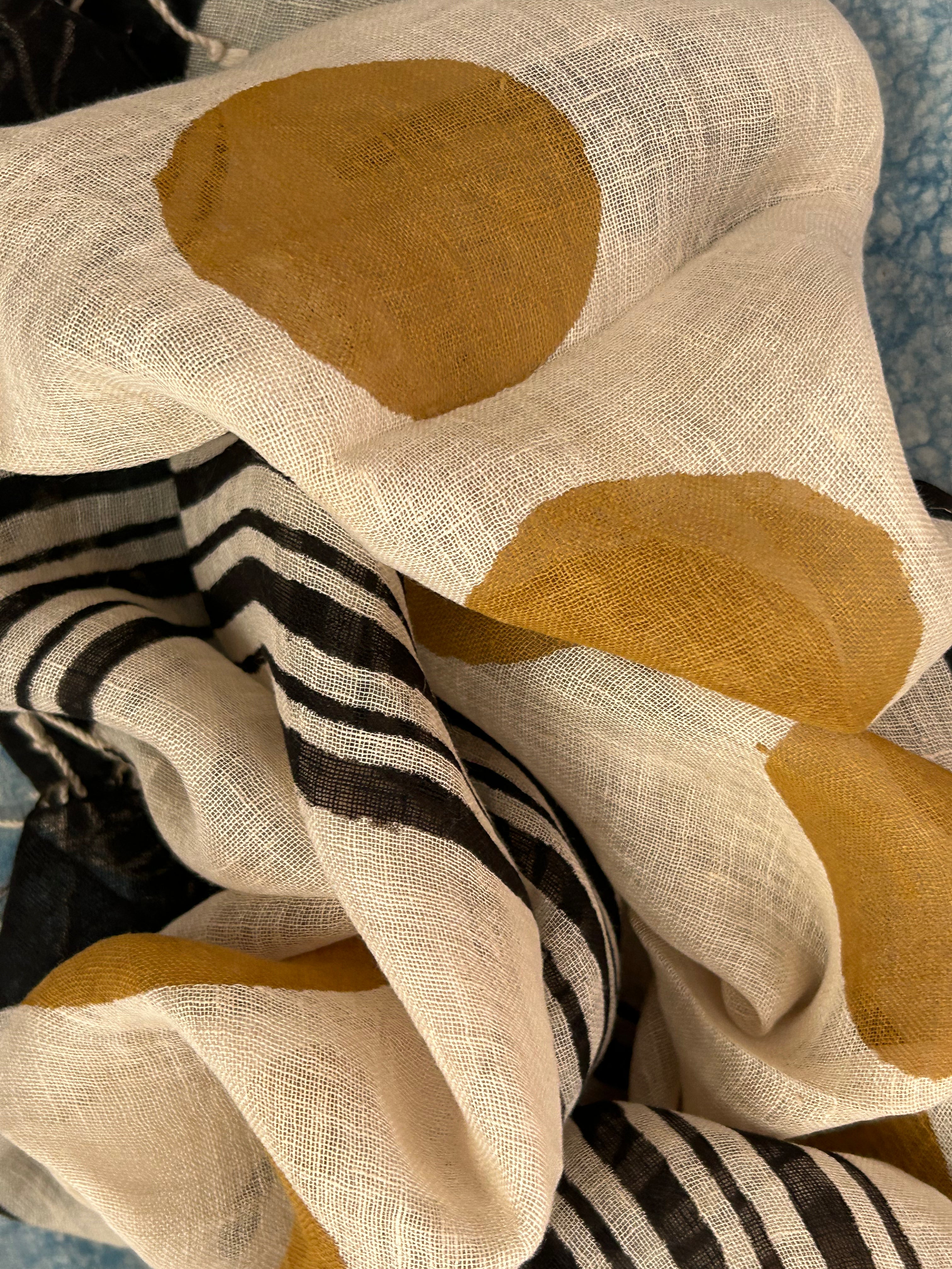Handcrafted Linen Kurta Dupatta Set