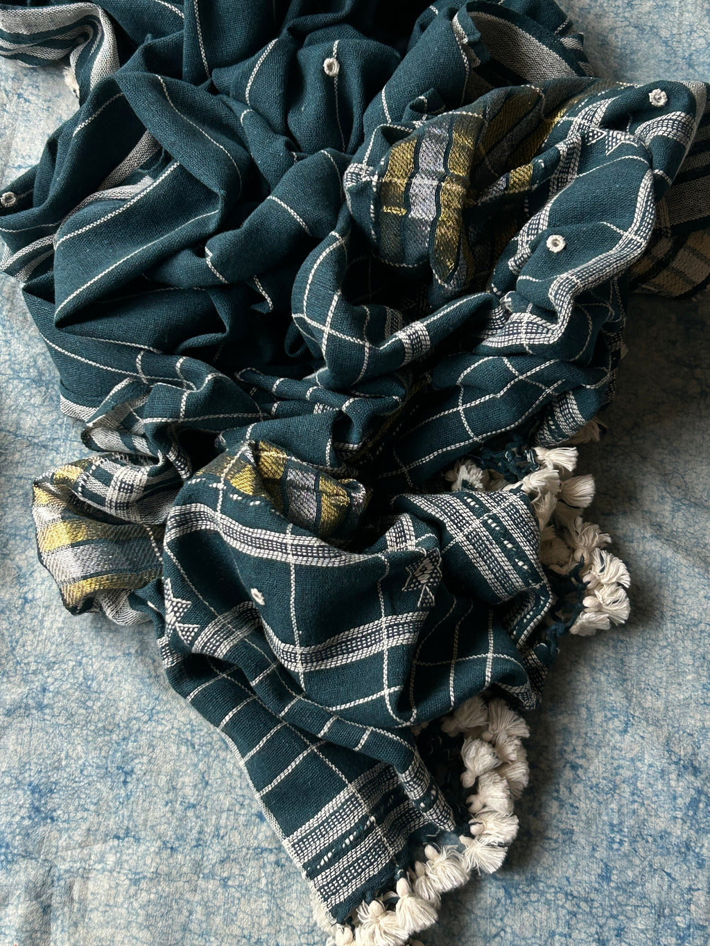 Savera - Handwoven Bhujodi Kala Cotton Set