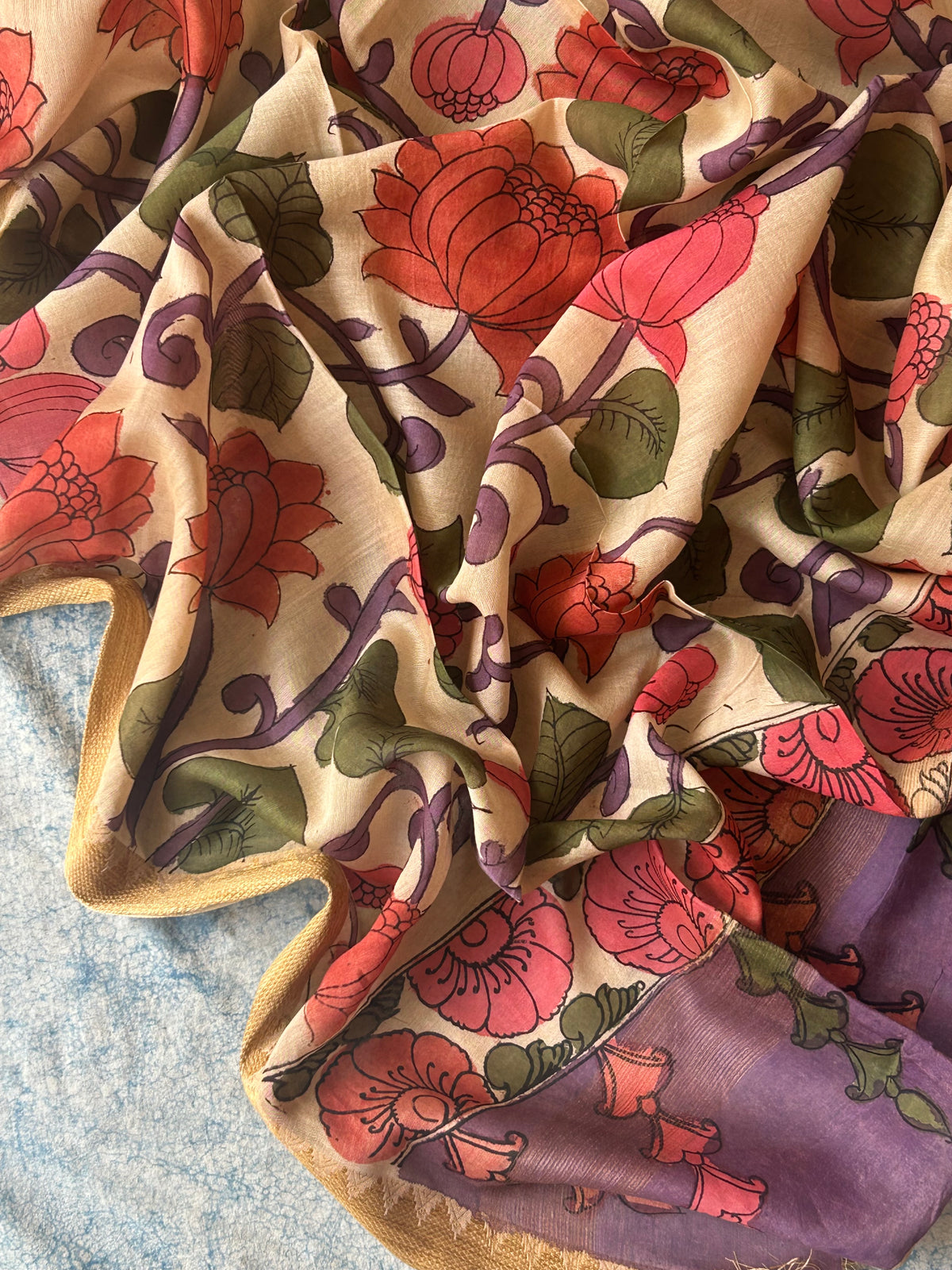 Radhaa - Handwoven Hand-drawn Handpainted Pen Kalamkari Kurta Dupatta Set