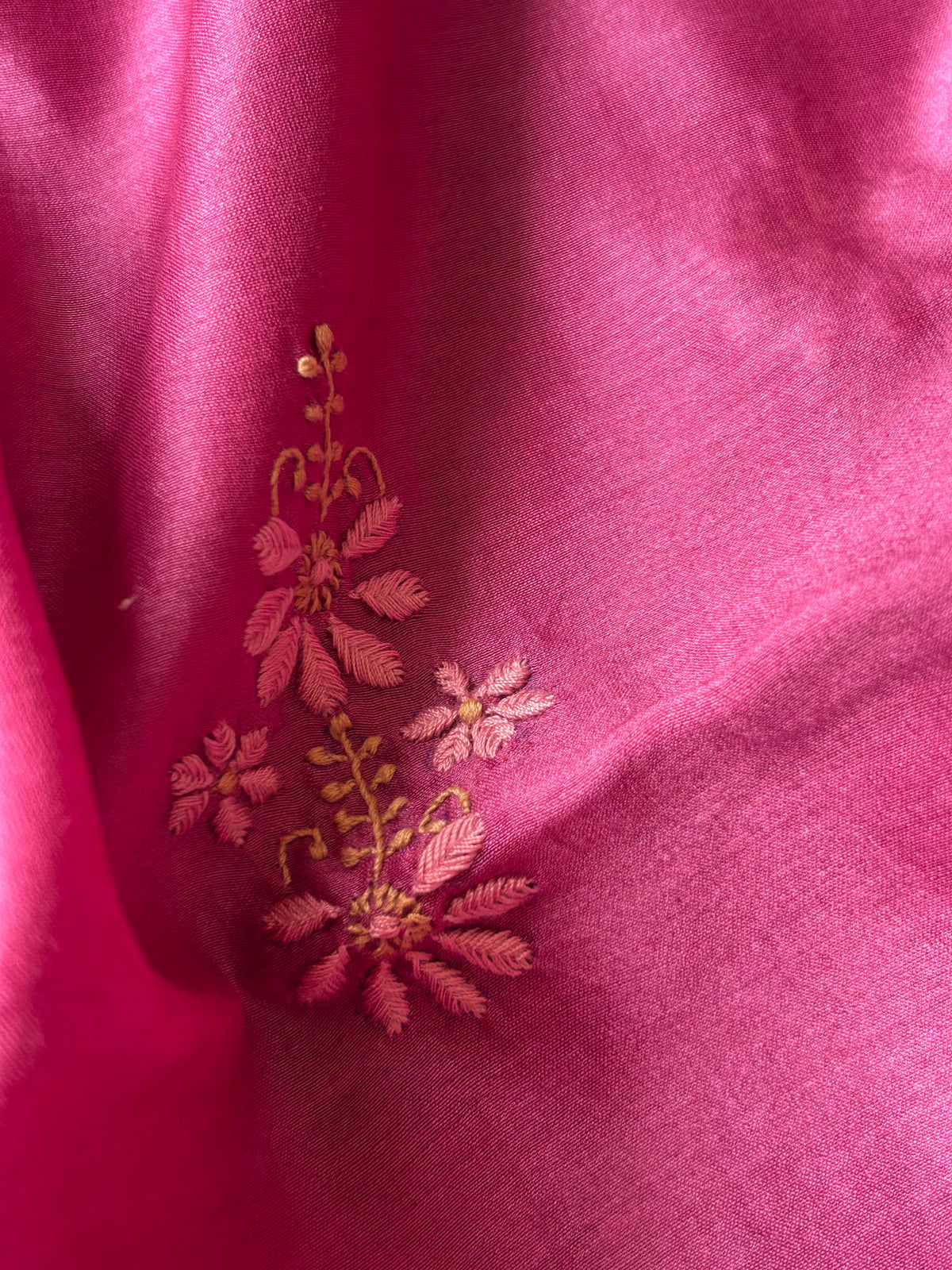 Tamanna - Handwoven Chikankari Work Maheshwari Set