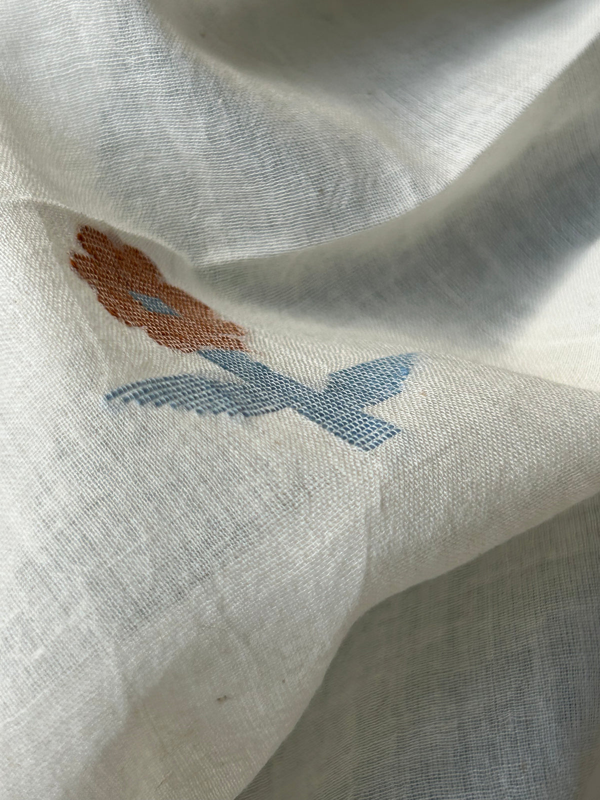Utsav - Handwoven Bengal Jamdani Fabric (900 INR/metre)