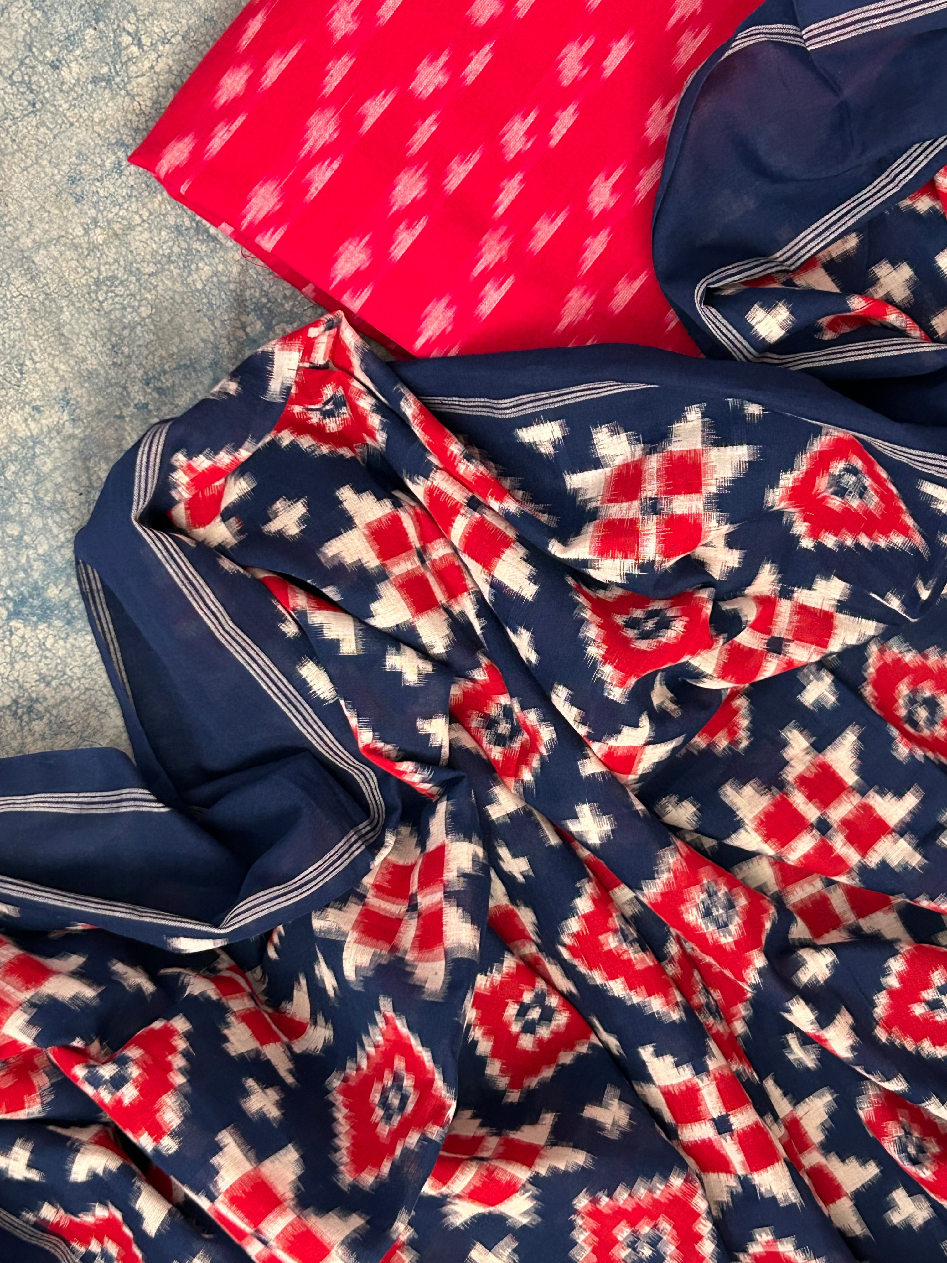 Handwoven Ikat Kurta Telia Dupatta Set