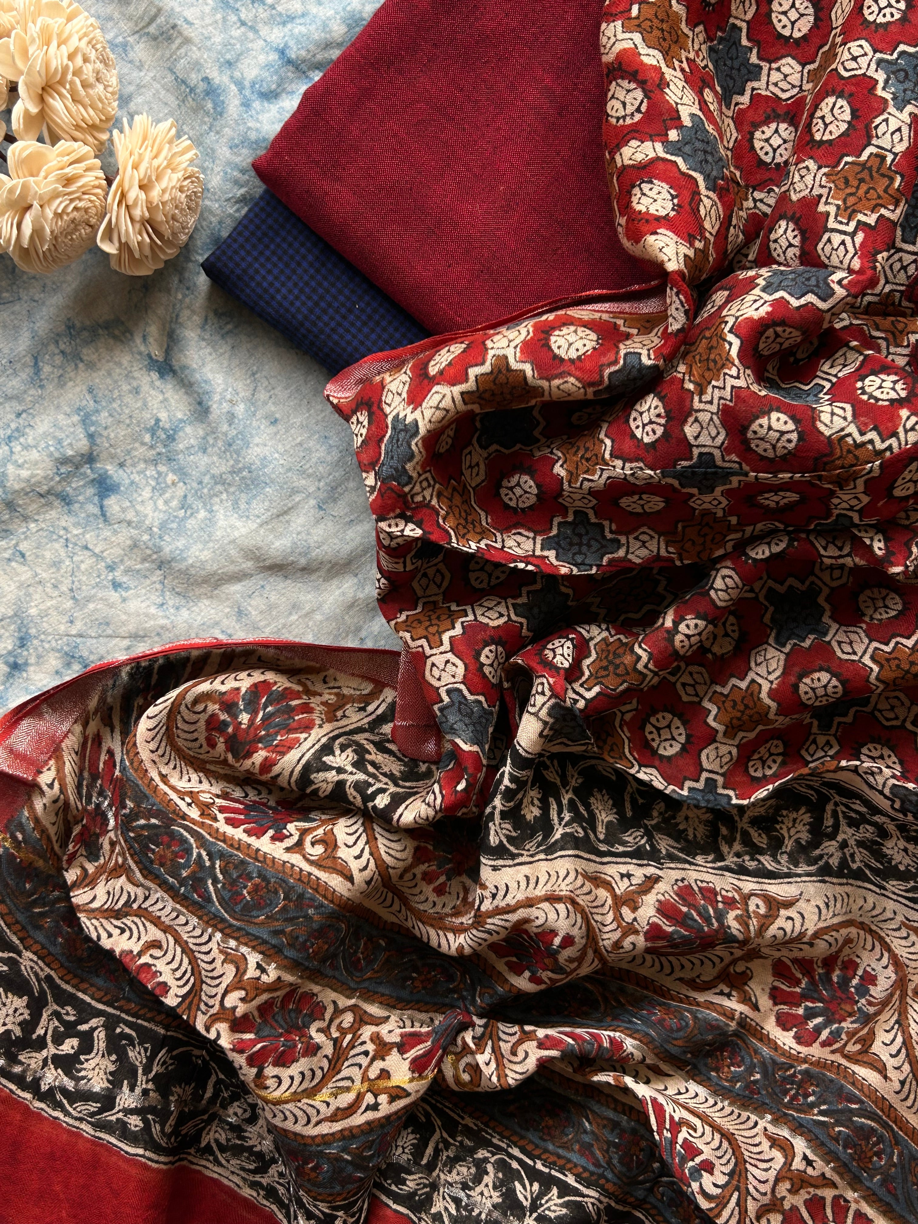 Handwoven Handblock Printed Set - Deep Blue and Maroon