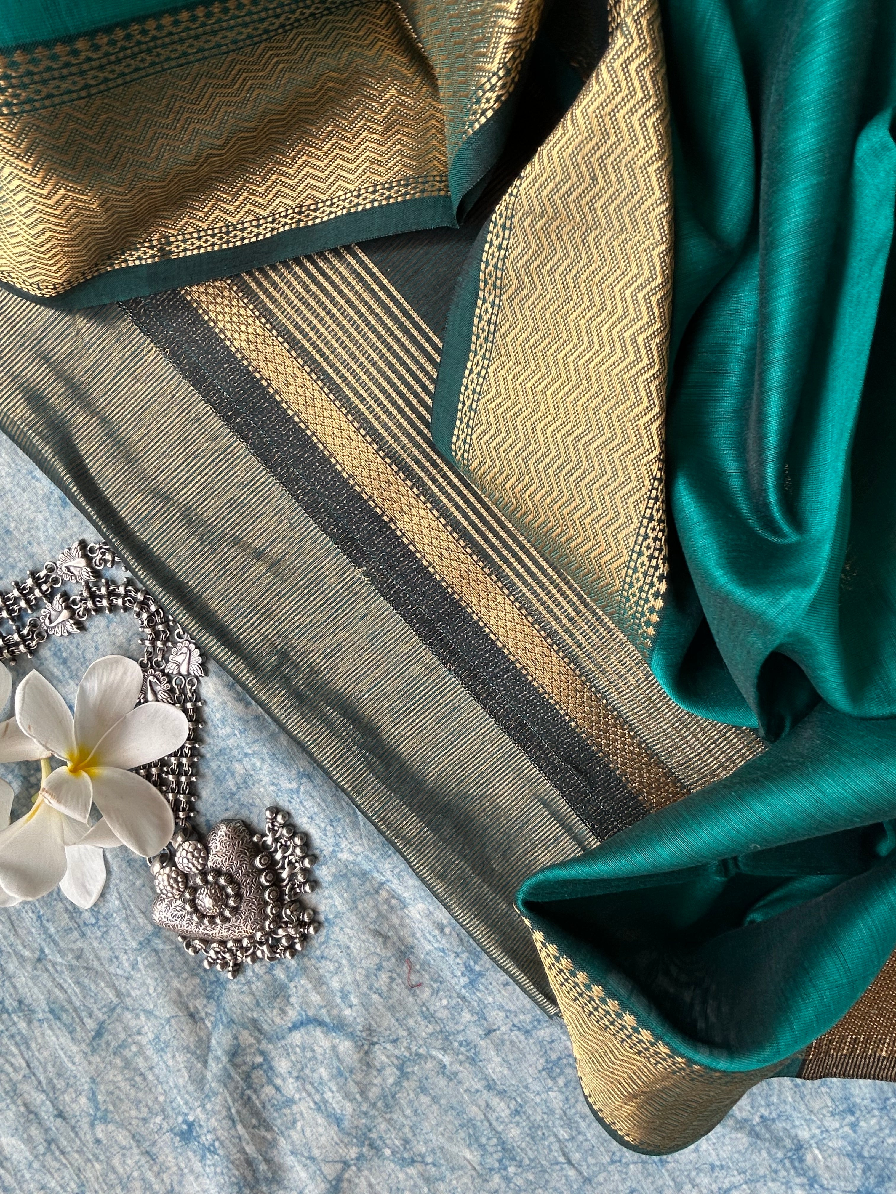 Handwoven Maheshwari Kurta Dupatta Set - Teal Blue