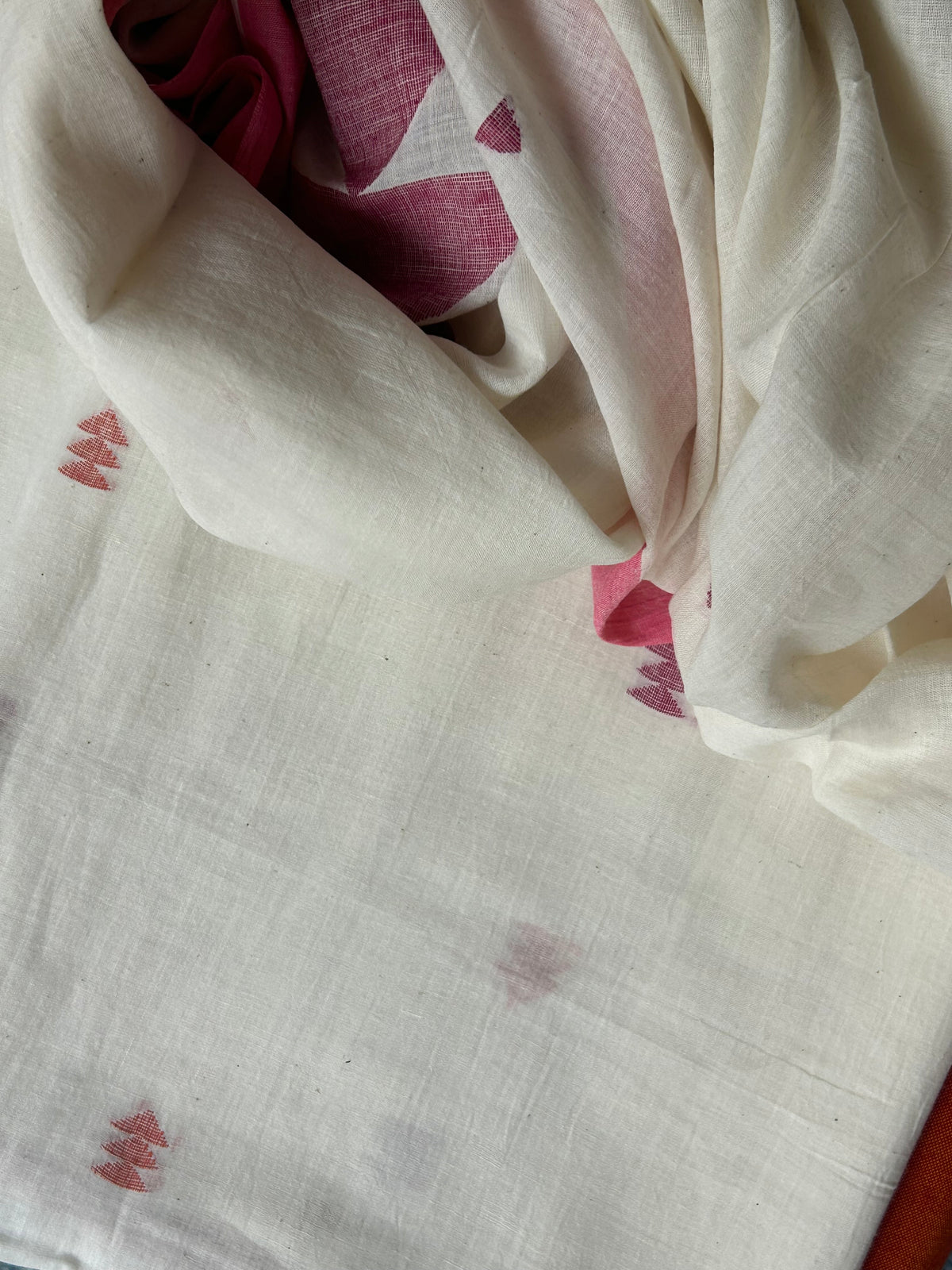 Vamika - Handwoven Bengal Jamdani Kurta Dupatta set