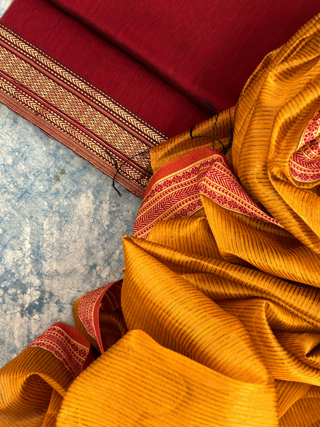 Handwoven Maheshwari Kurta Dupatta Set