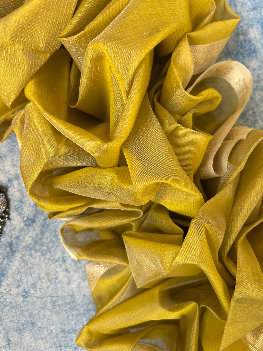 Handwoven Maheshwari Kurta Dupatta Set - Antique Lime Yellow Gold