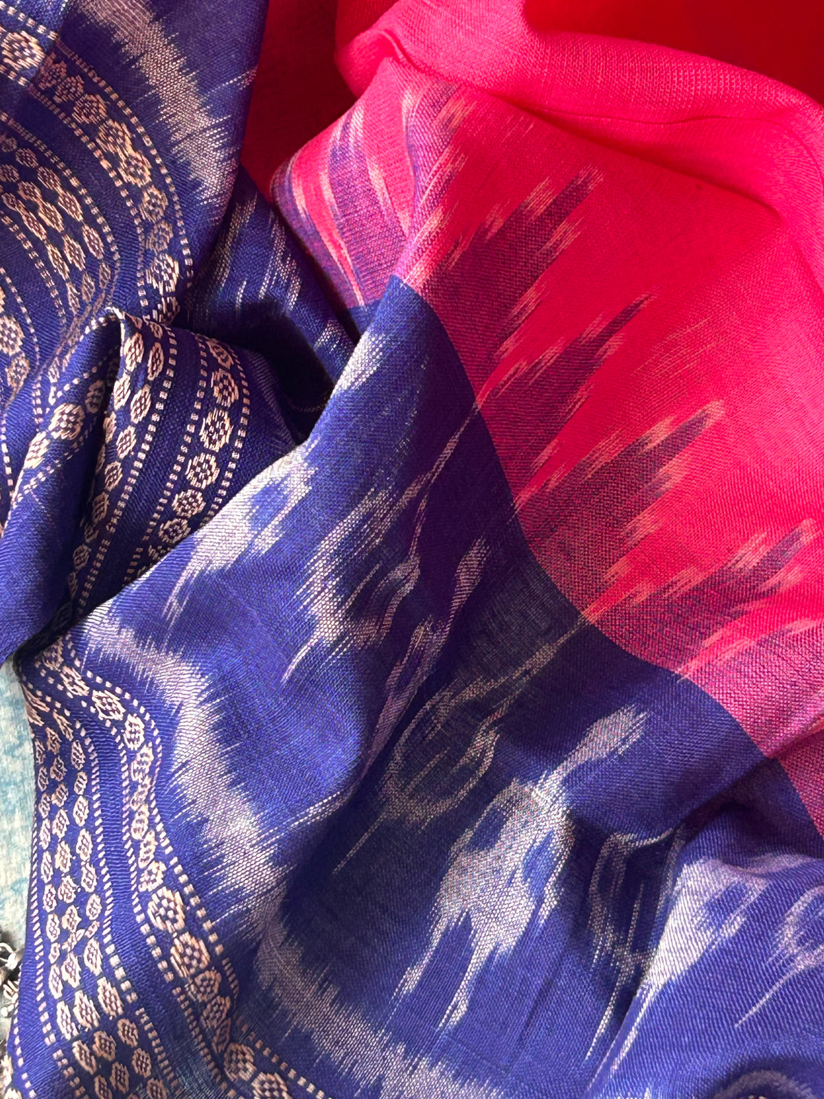 Afroz - Handwoven Ikath Kurta Dupatta Set