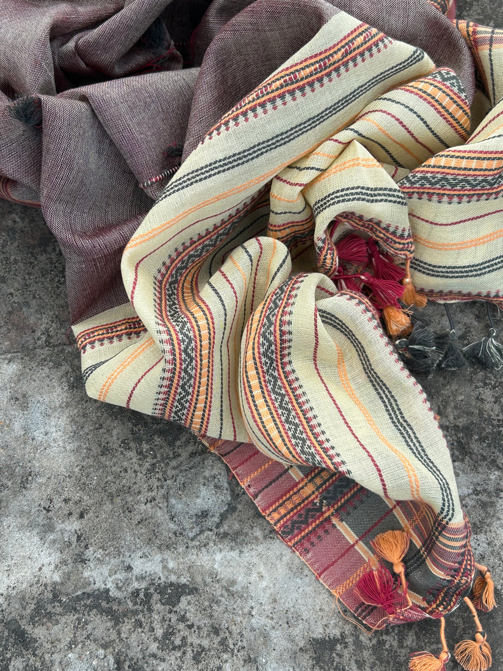 Sangam - Handwoven Bhujodi Set