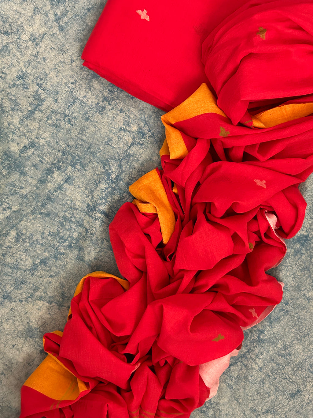 Laal Ishq - Handwoven Bengal Jamdani Kurta Dupatta set
