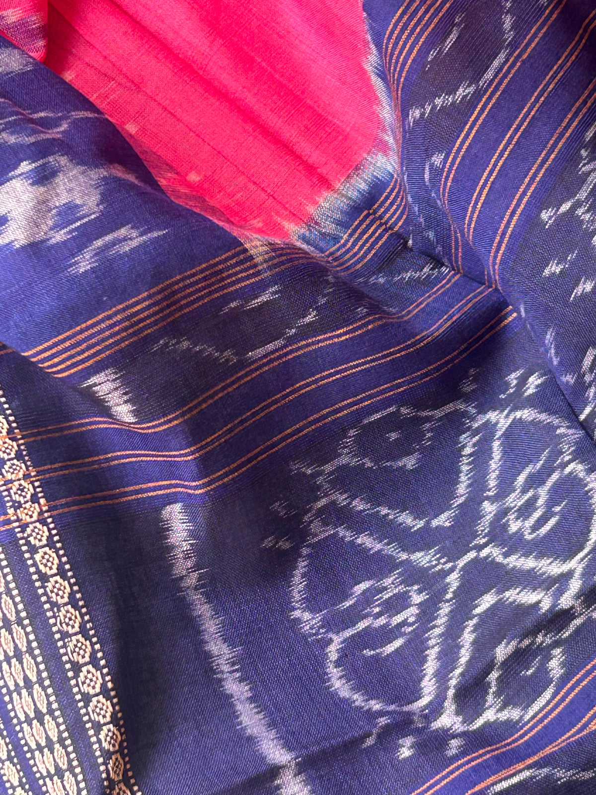 Afroz - Handwoven Ikath Kurta Dupatta Set