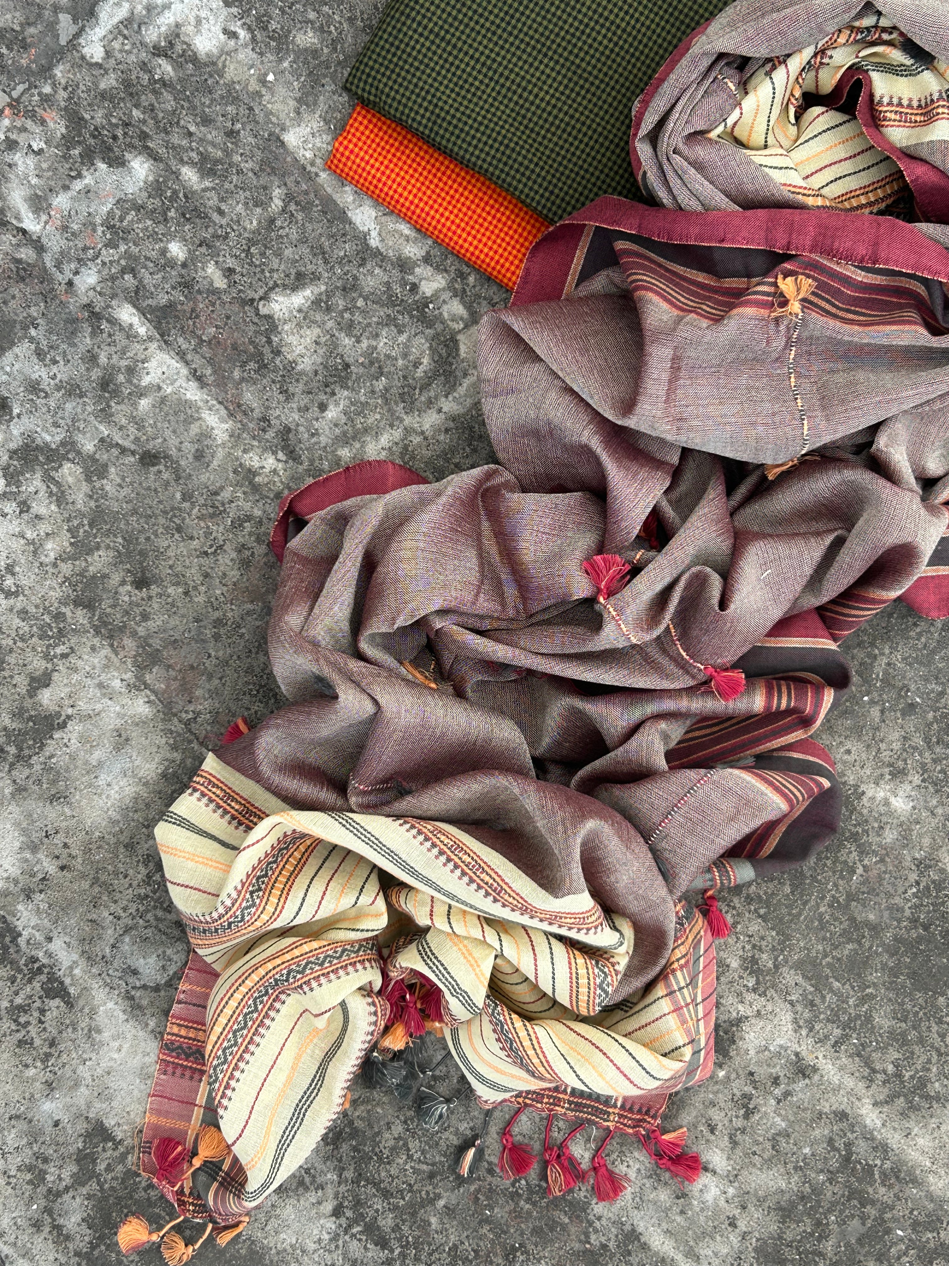 Sangam - Handwoven Bhujodi Set