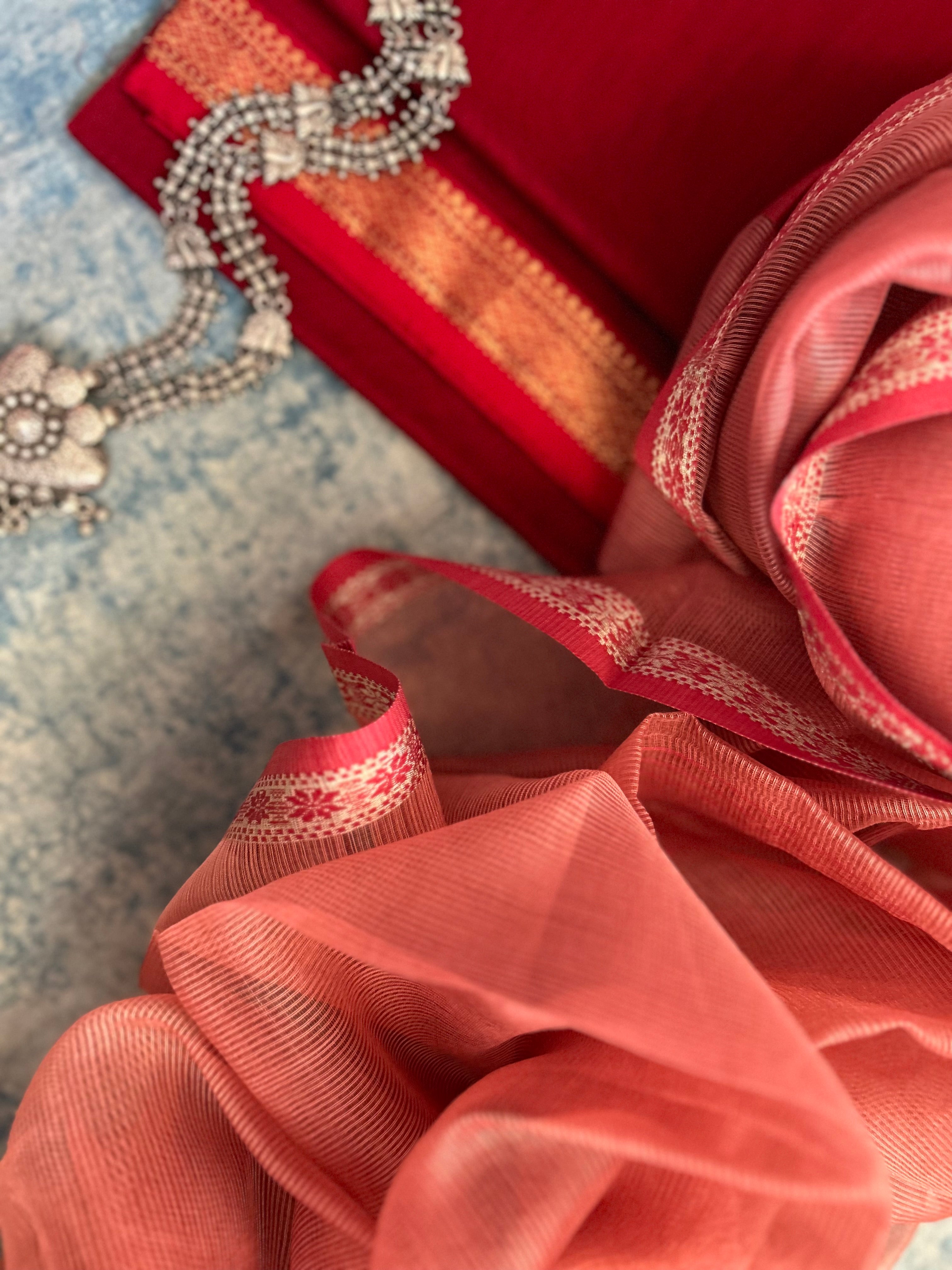Handwoven Maheshwari Kurta Dupatta Set