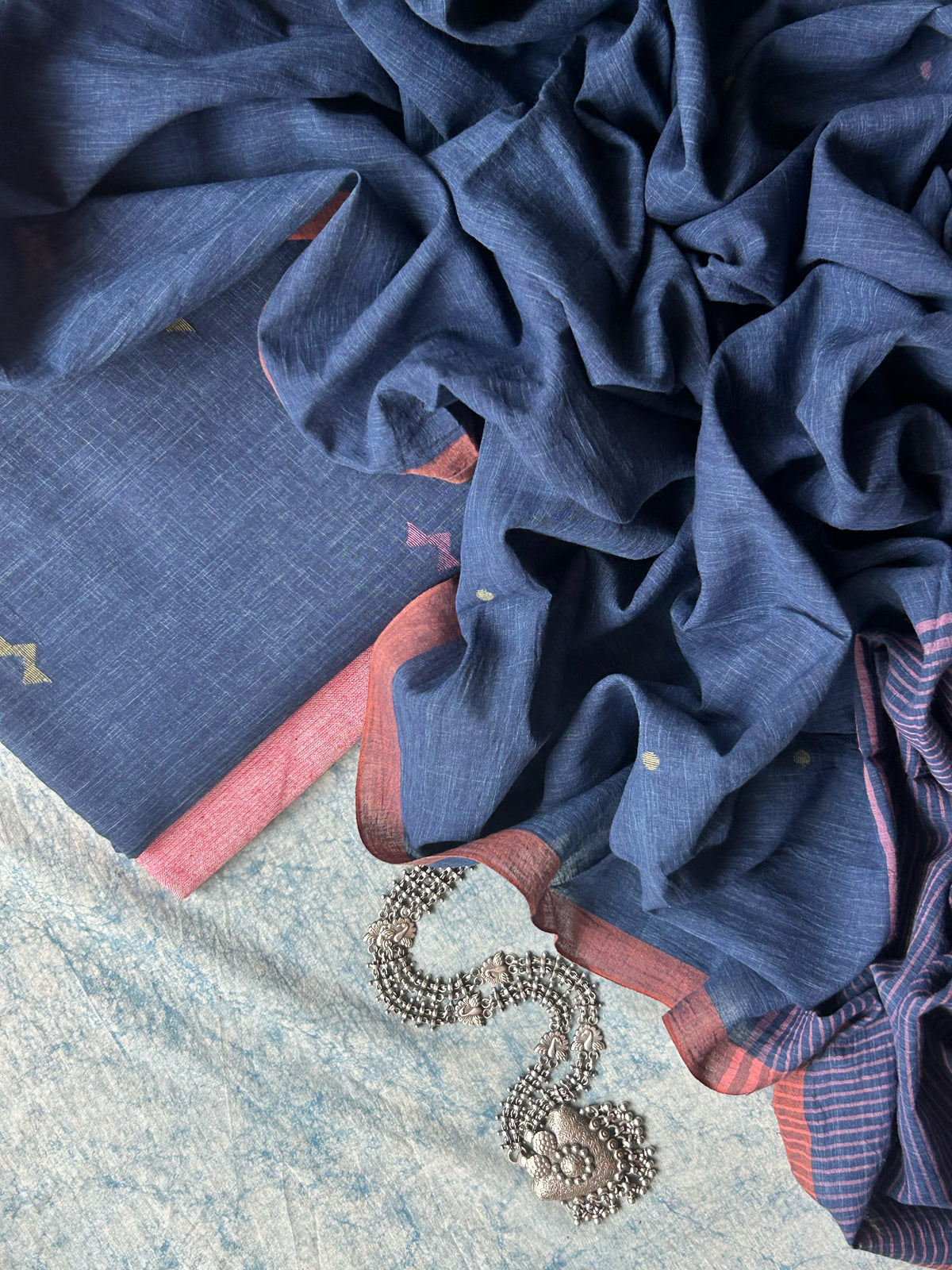 Aarushi - Handwoven Bengal Jamdani Kurta Dupatta set