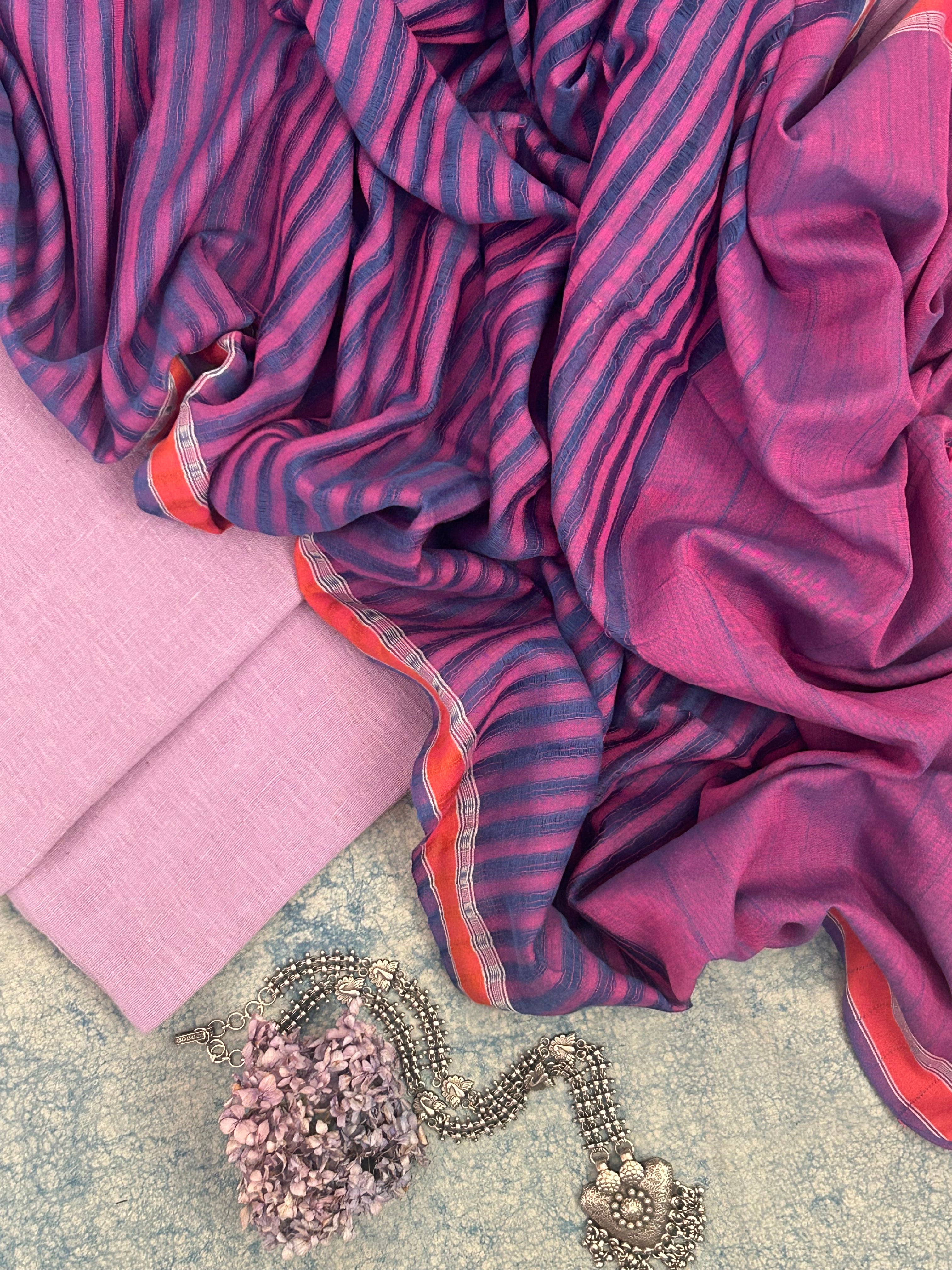 Handwoven Bhujodi Kala Cotton Set - Lavender