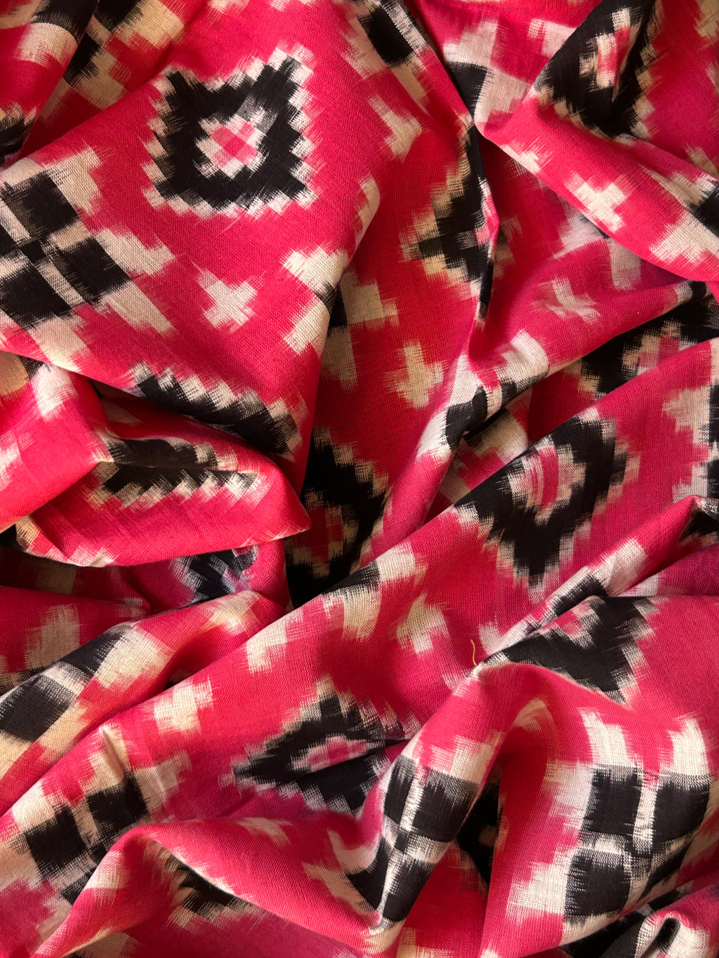 Handwoven Ikat Kurta Telia Dupatta Set