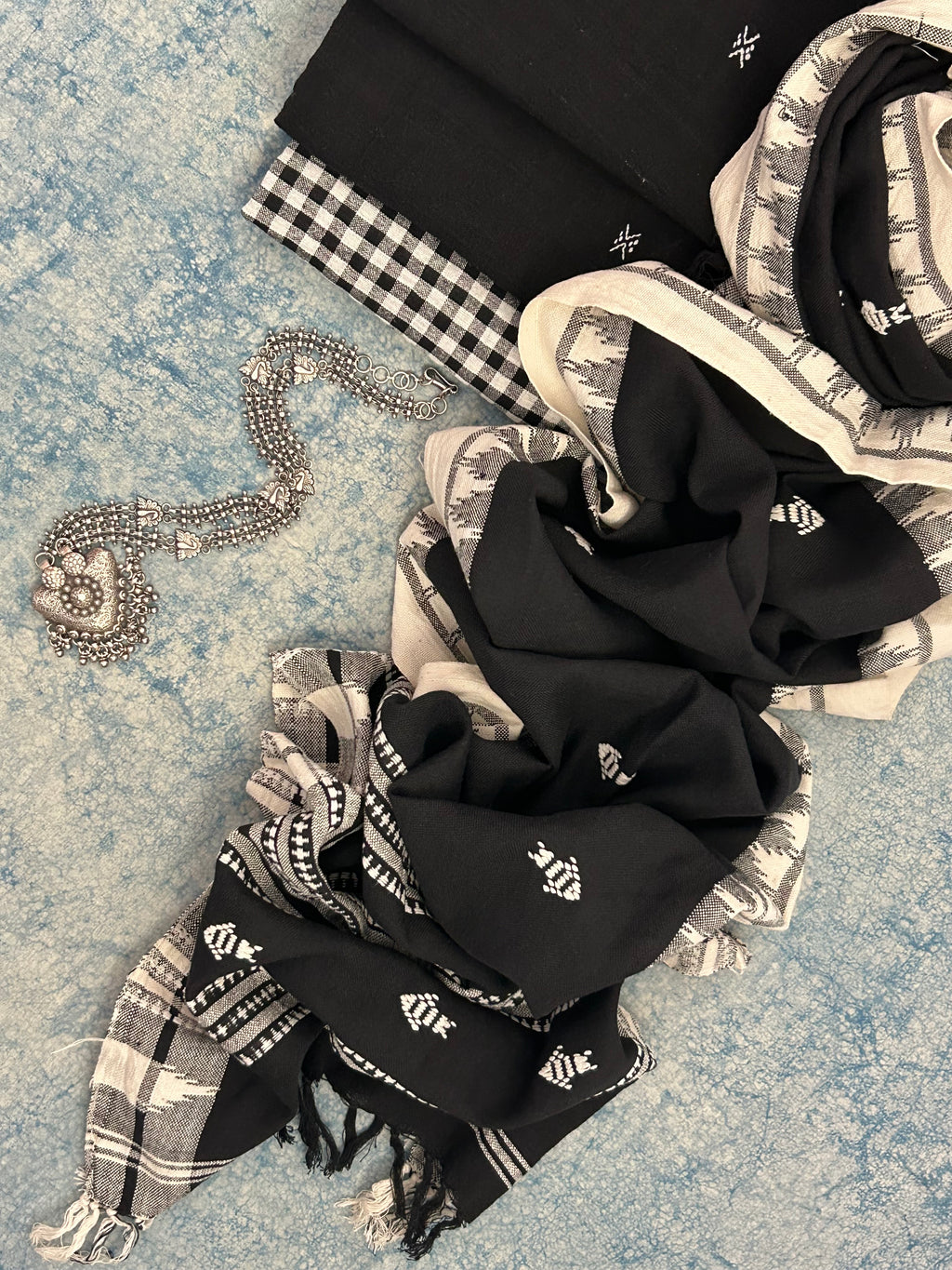 Handspun Handwoven Kotpad Suit Set -Black Butti & Checkered Fish Butti Stole