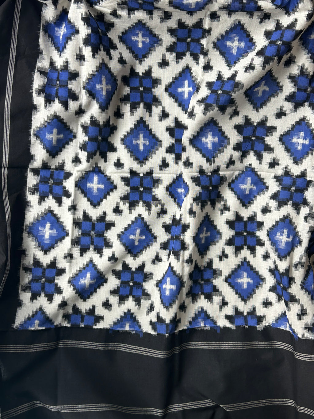 Handwoven Ikat Kurta Telia Dupatta Set
