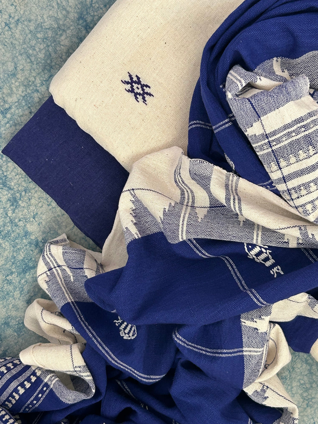 Handspun Handwoven Kotpad Suit Set - Ivory Butti & Blue
