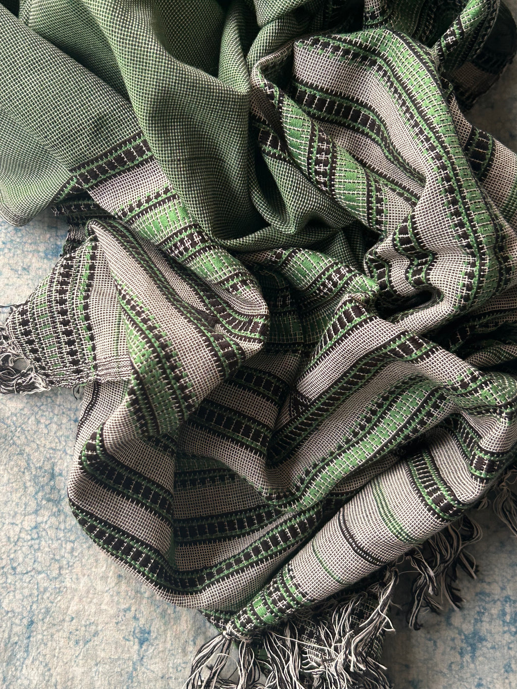Taarangan - Handwoven Bhujodi Set