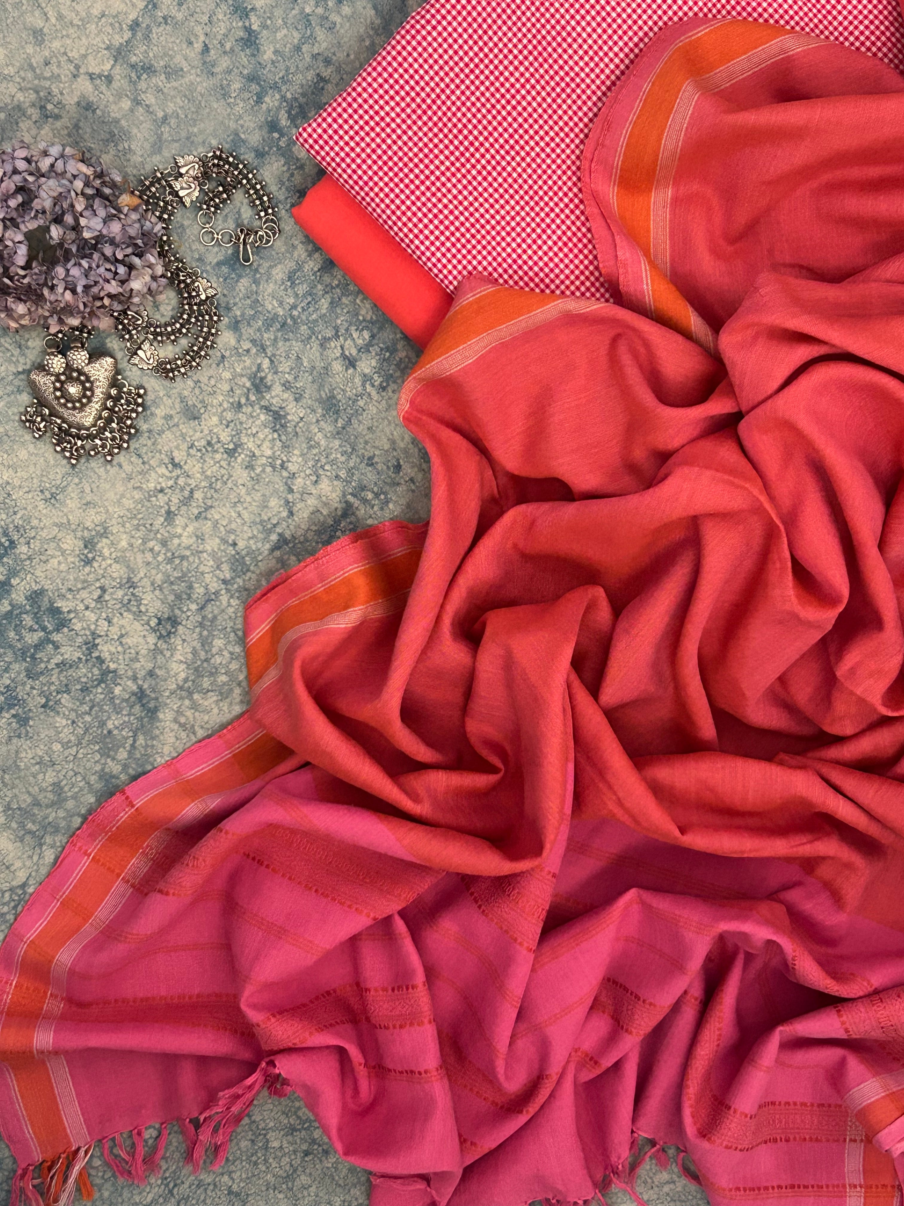 Handwoven Bhujodi Set - Pink and Peach Orange
