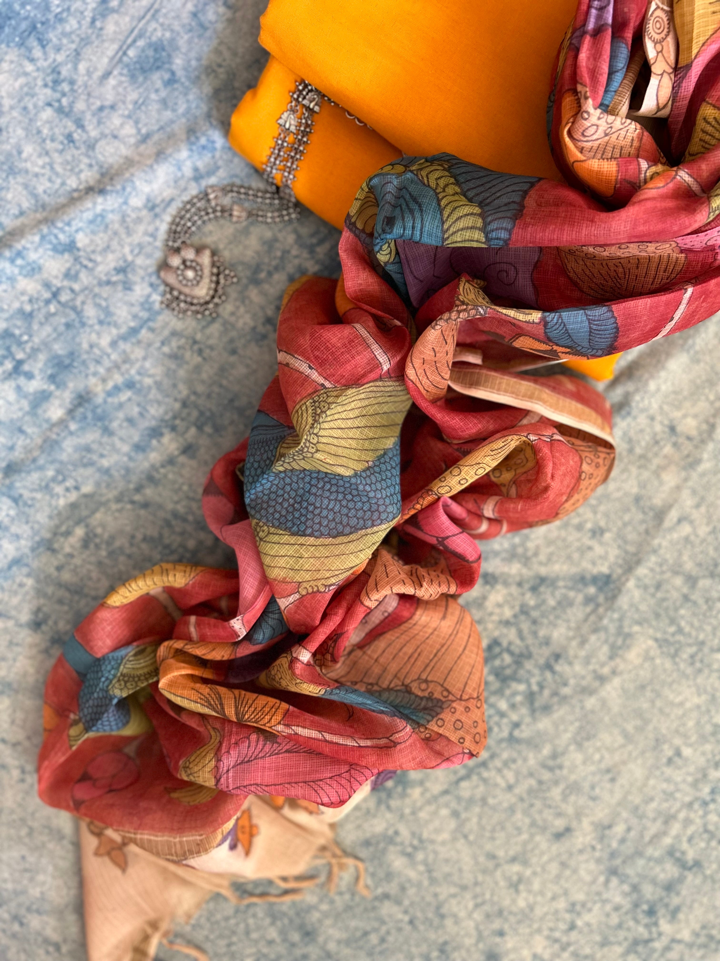 Handwoven Handcrafted Kalamkari Set
