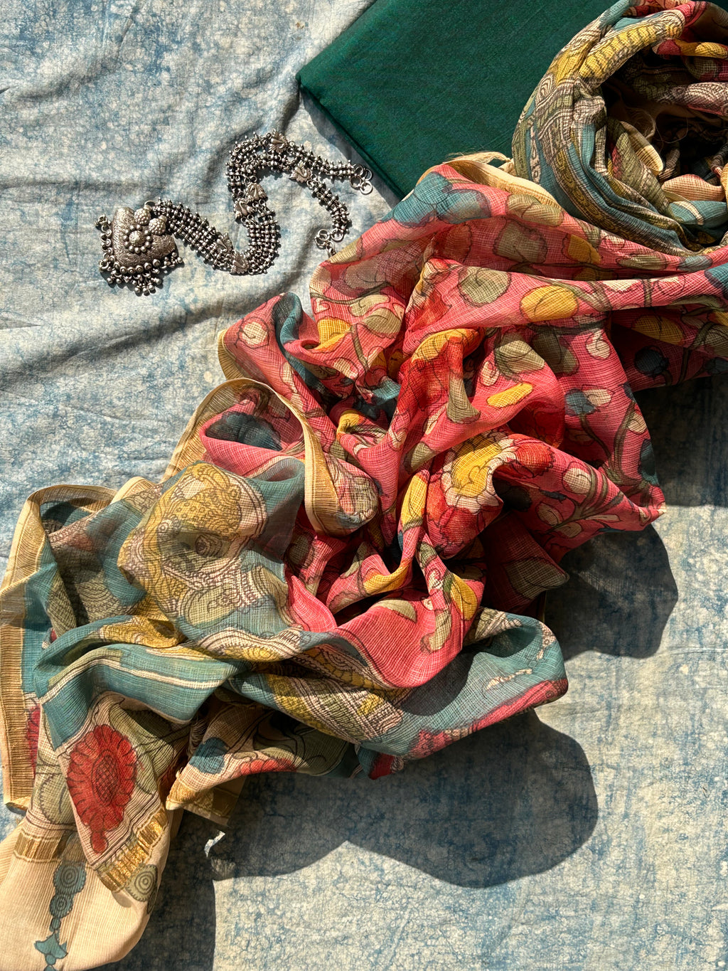Handwoven Handcrafted Kalamkari Set