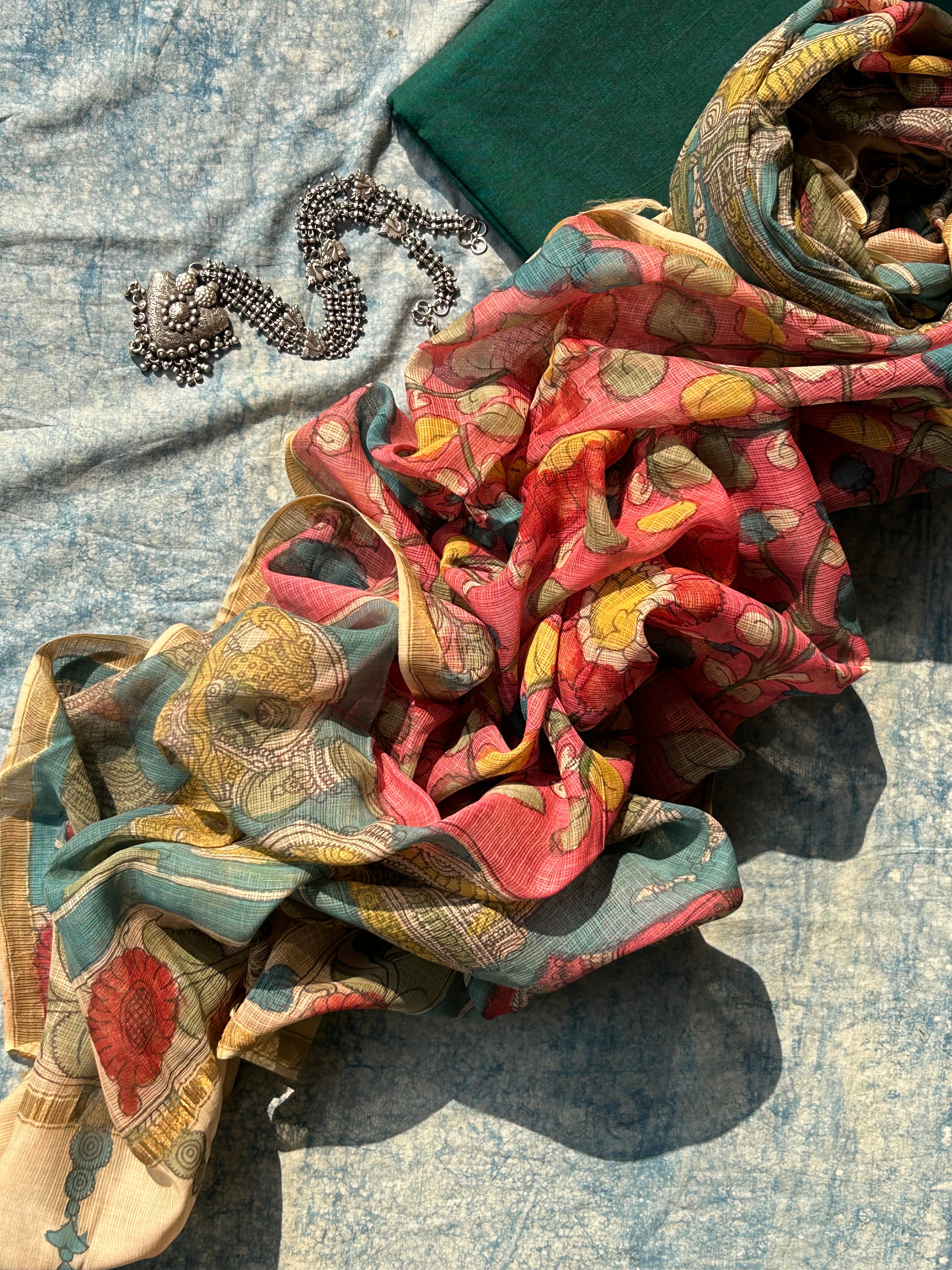 Handwoven Handcrafted Kalamkari Set