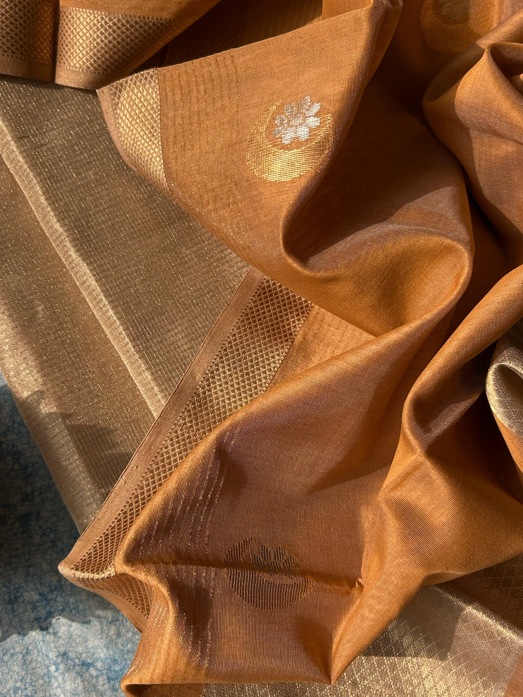 Handwoven Maheshwari Tissue Kurta Dupatta Set -Gold & Almond