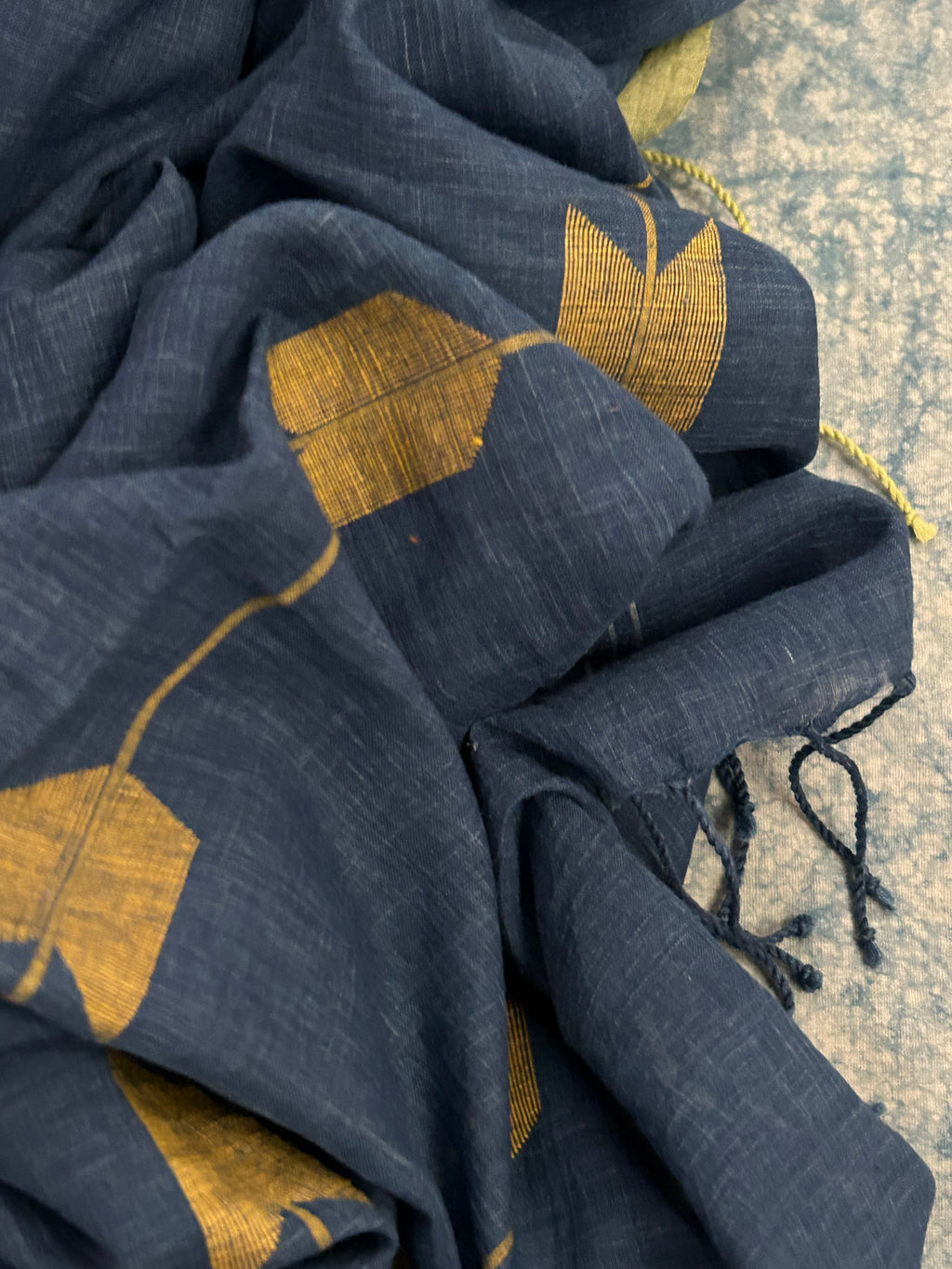Syaahi - Handwoven Bengal Jamdani Kurta Dupatta set