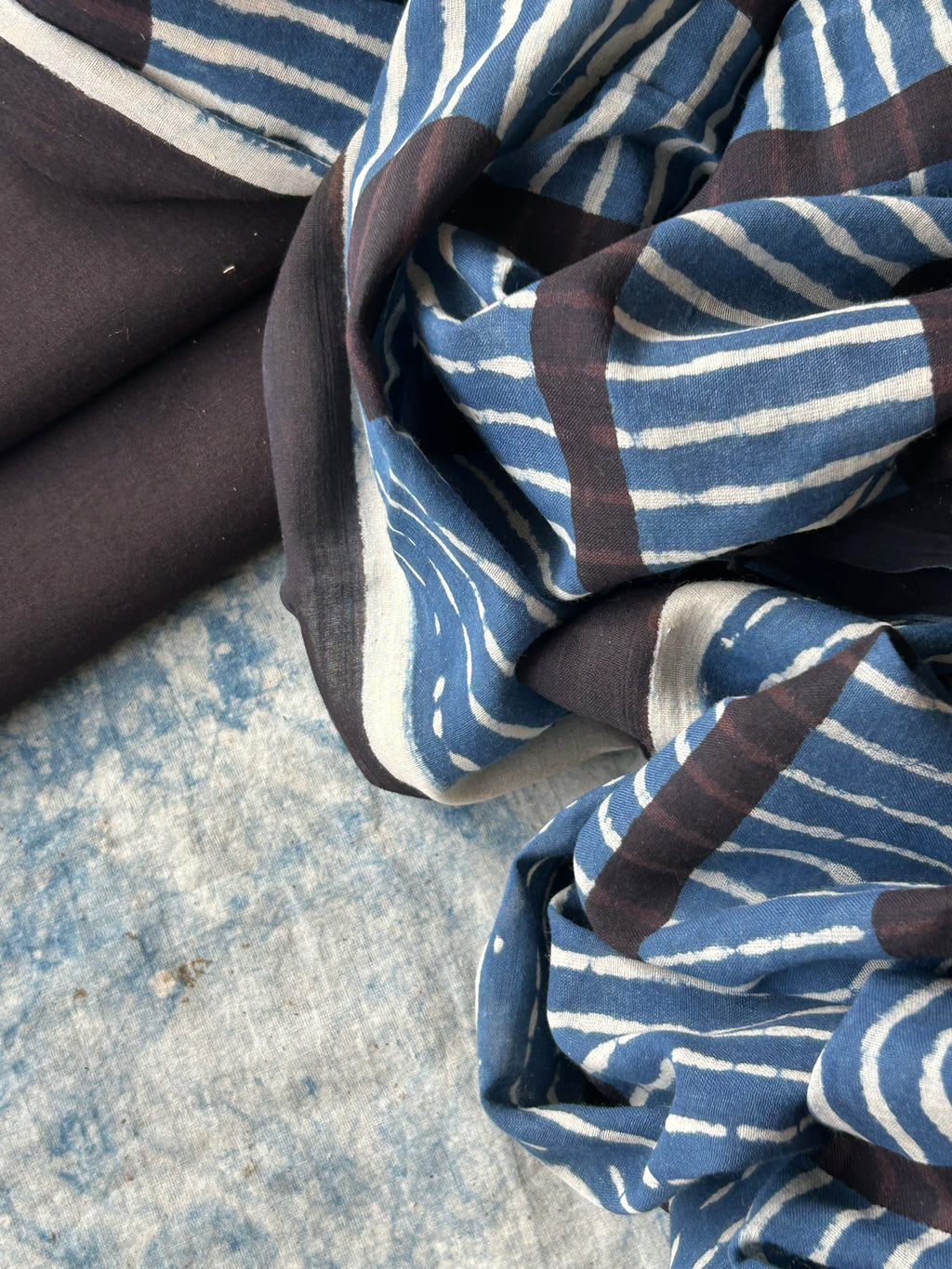 Handcrafted Cotton Suit Set -  Black and Indigo