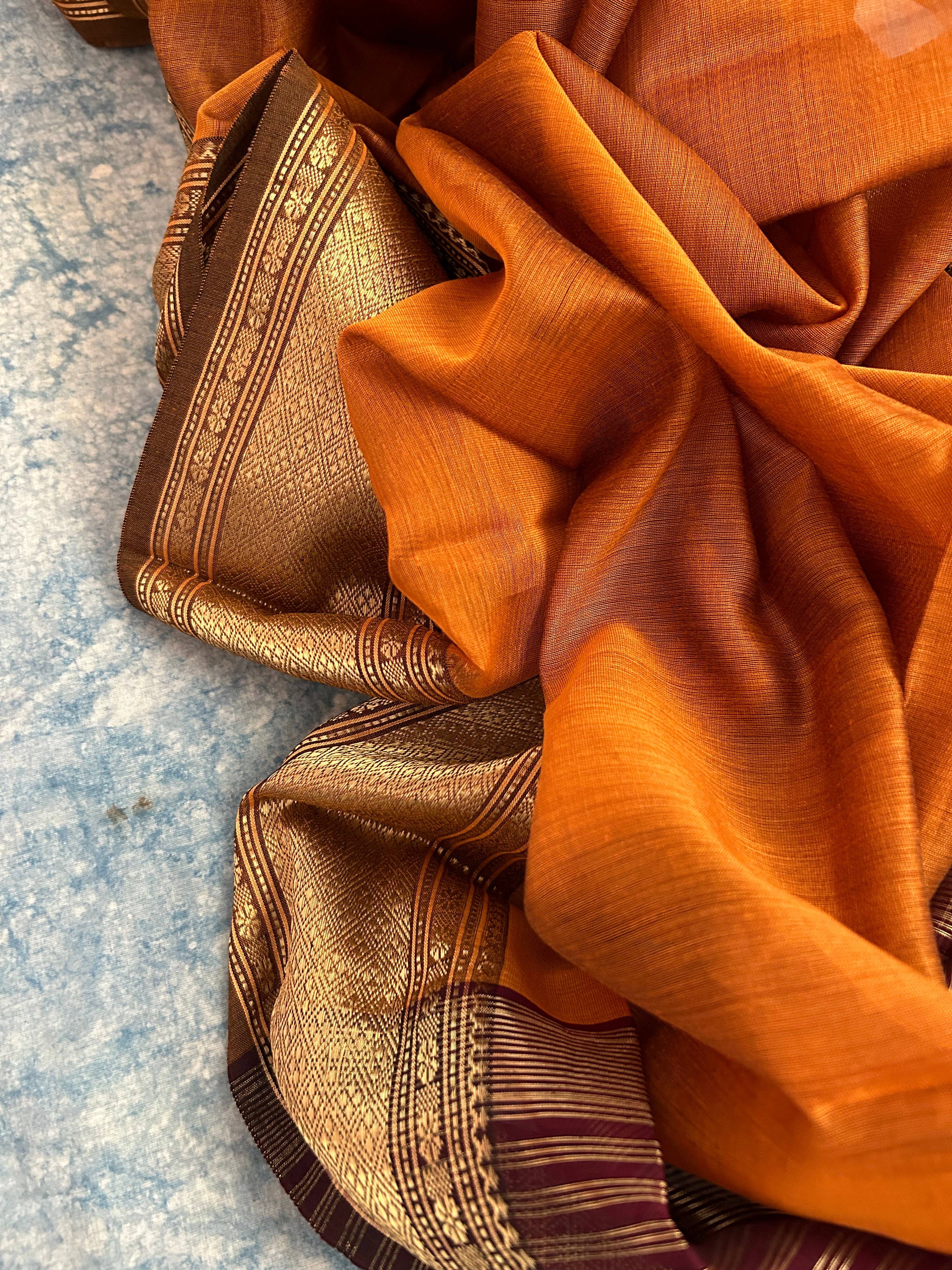 Handwoven Maheshwari Kurta Dupatta Set