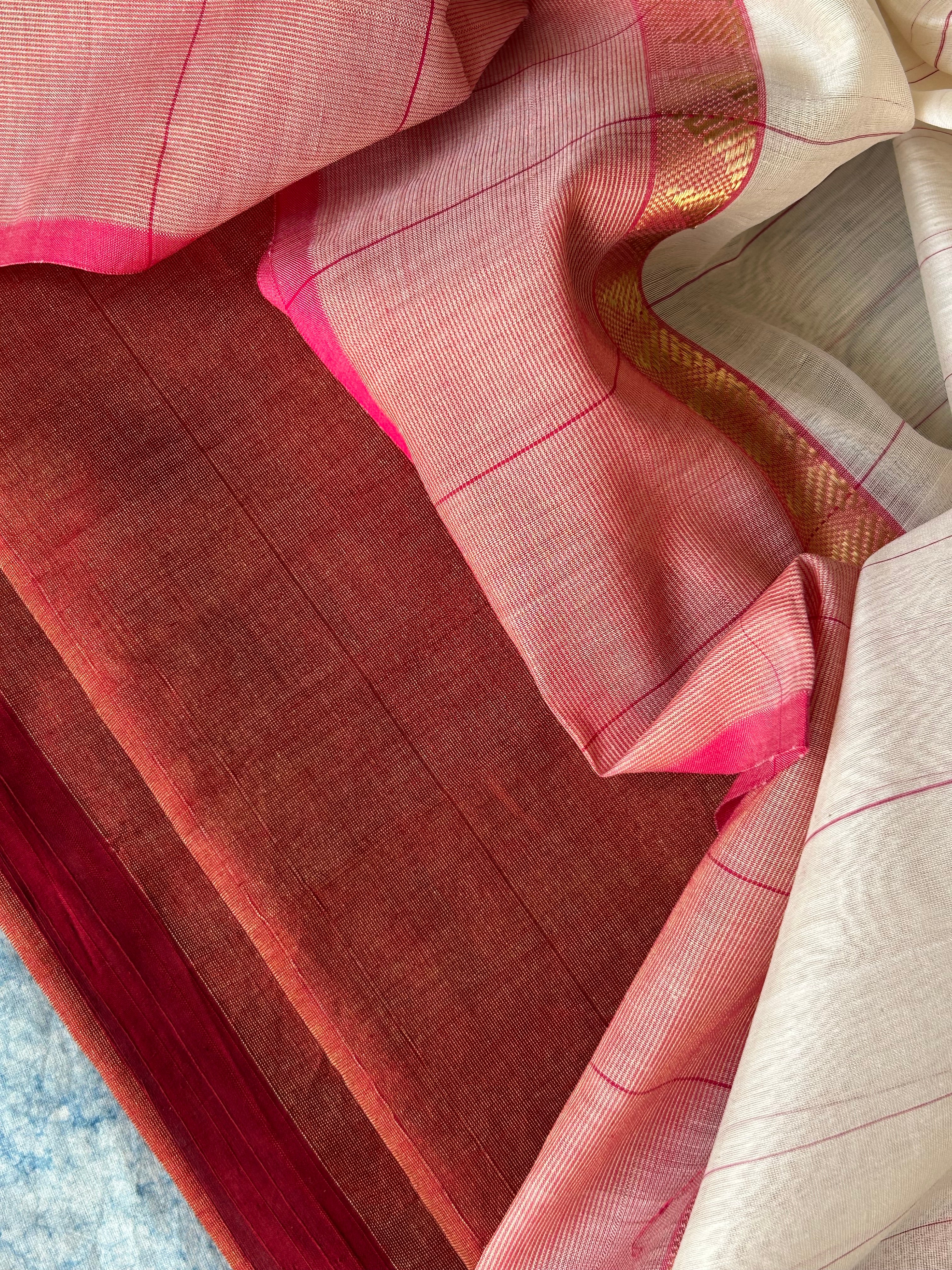 Handwoven Maheshwari Kurta Dupatta Set - Red & Ivory