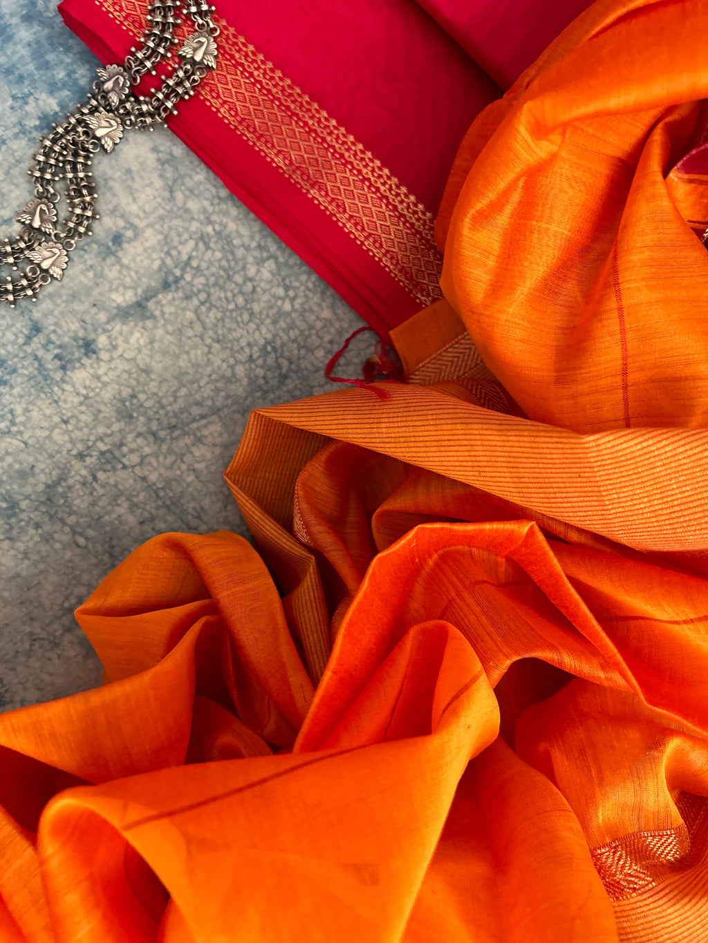Handwoven Maheshwari Kurta Dupatta Set