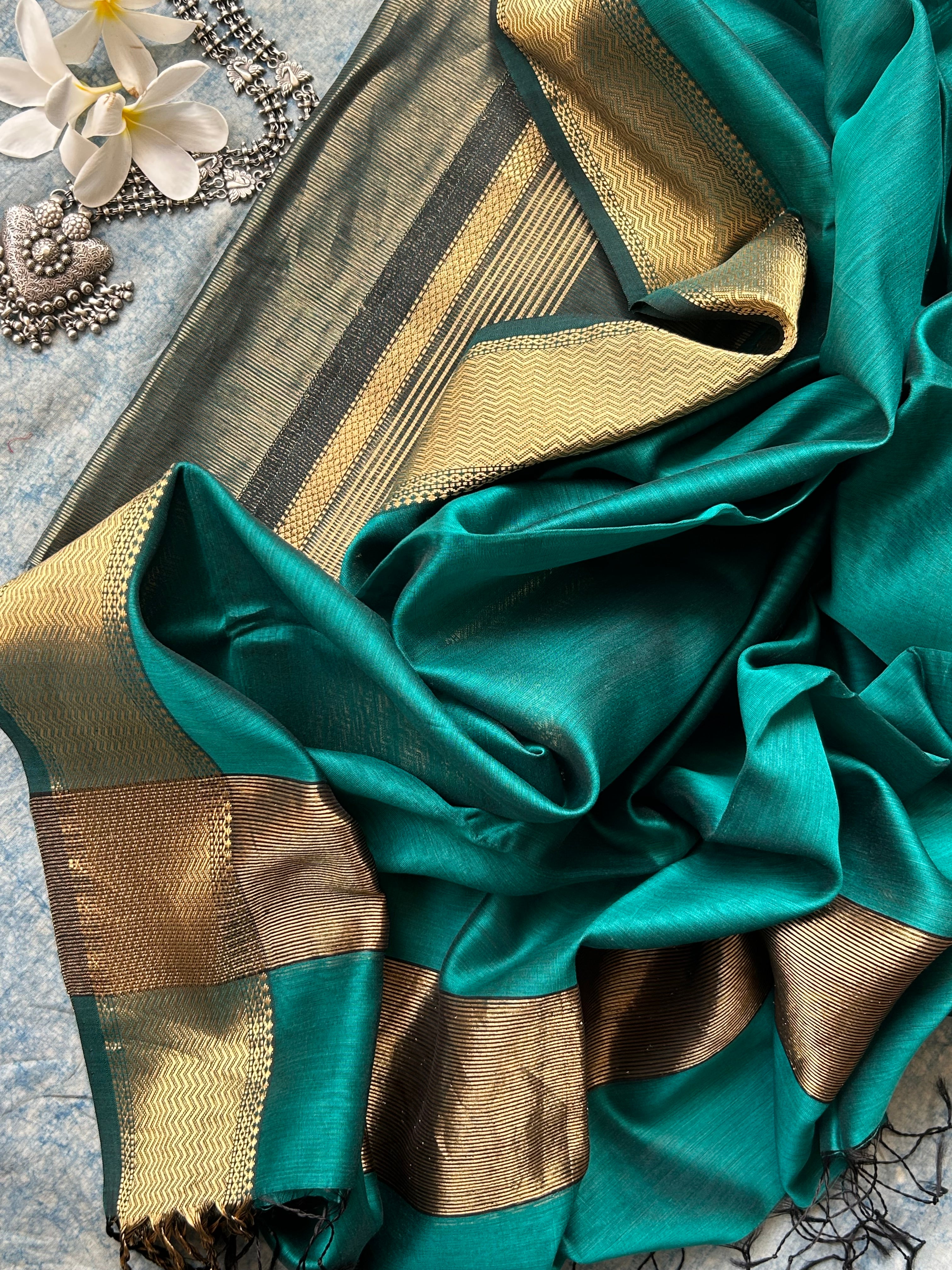 Handwoven Maheshwari Kurta Dupatta Set - Teal Blue