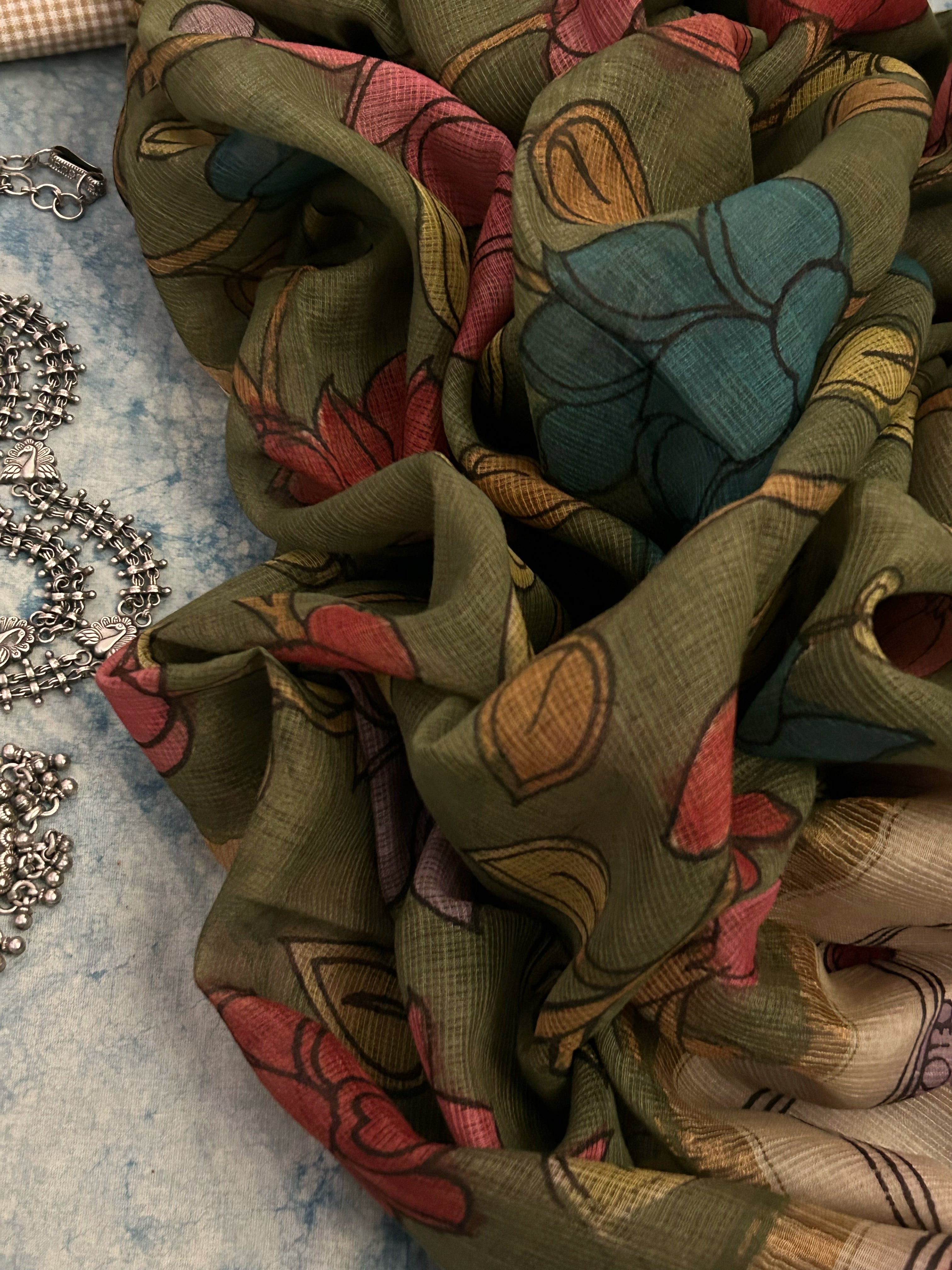 Handwoven Handpainted Kalamkari Set