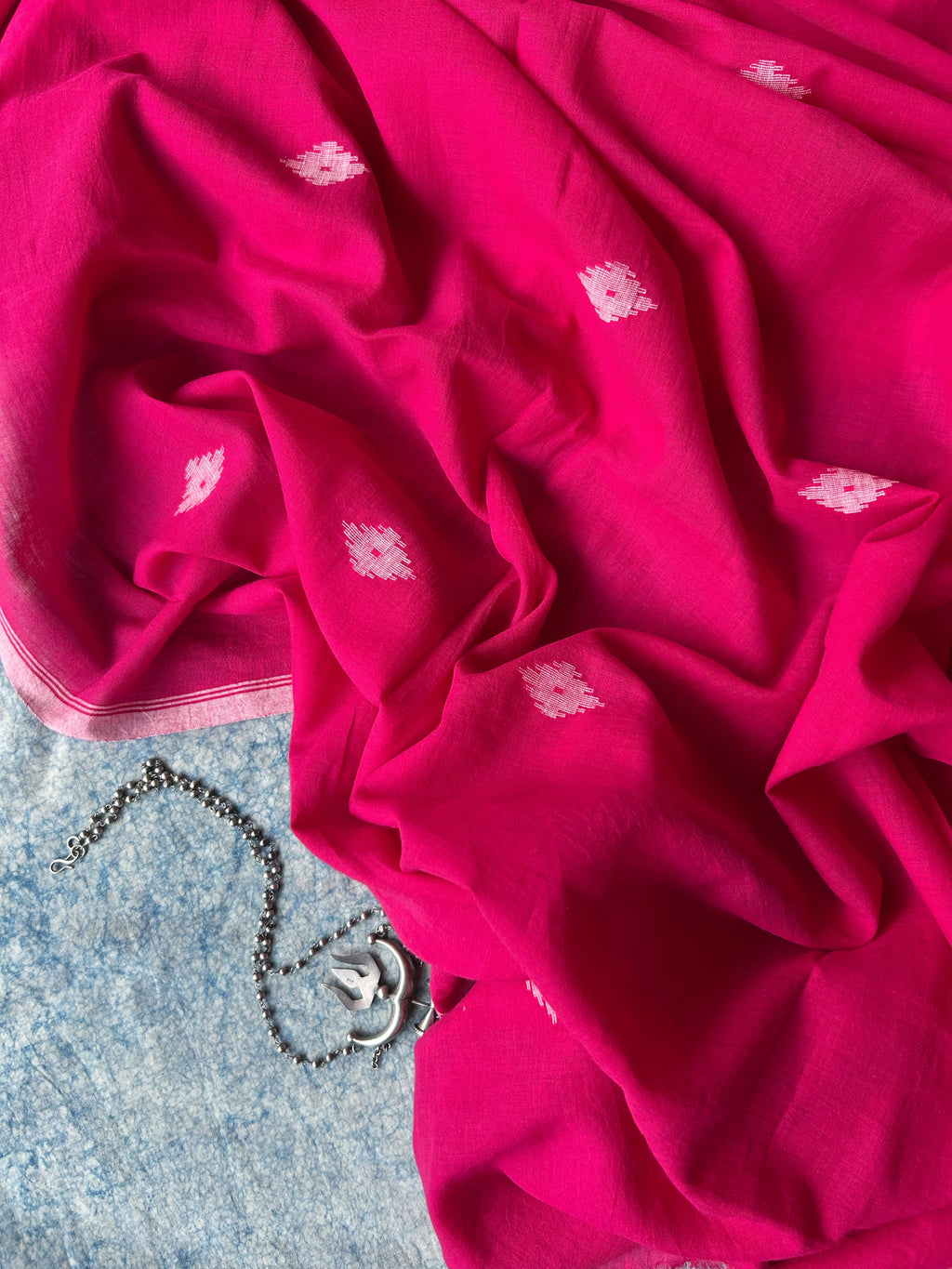 Chandrabhaga - Handwoven Bengal Jamdani Fabric (740 INR/metre)