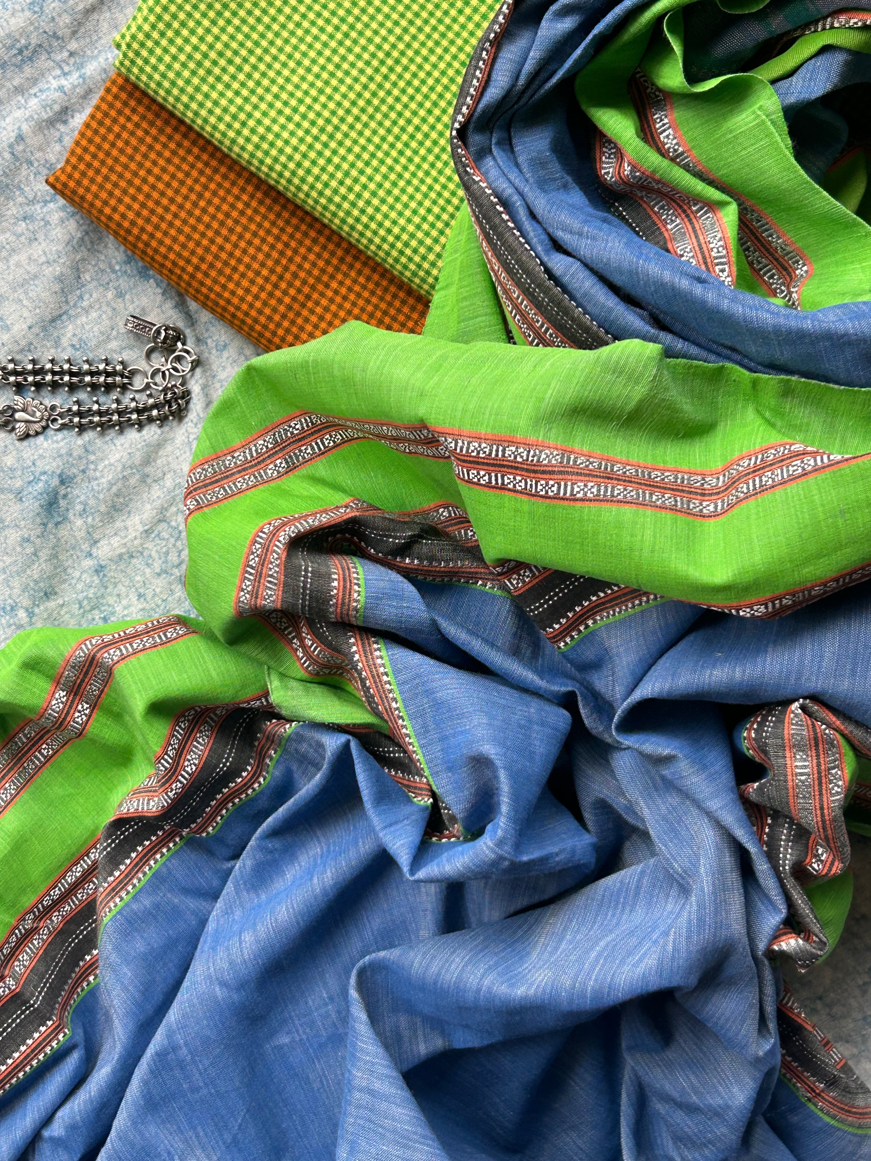 Mayurkashi - Handwoven Telangana cotton and Ilkal Dupatta Set