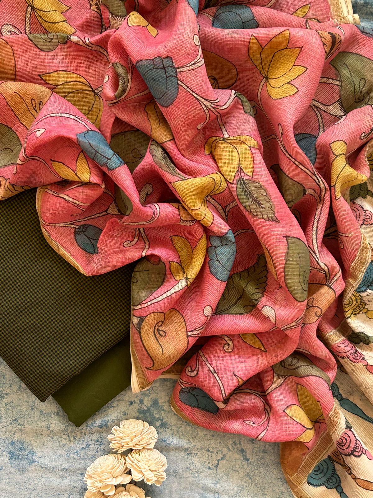 Heena - Handwoven Handpainted Kalamkari Set