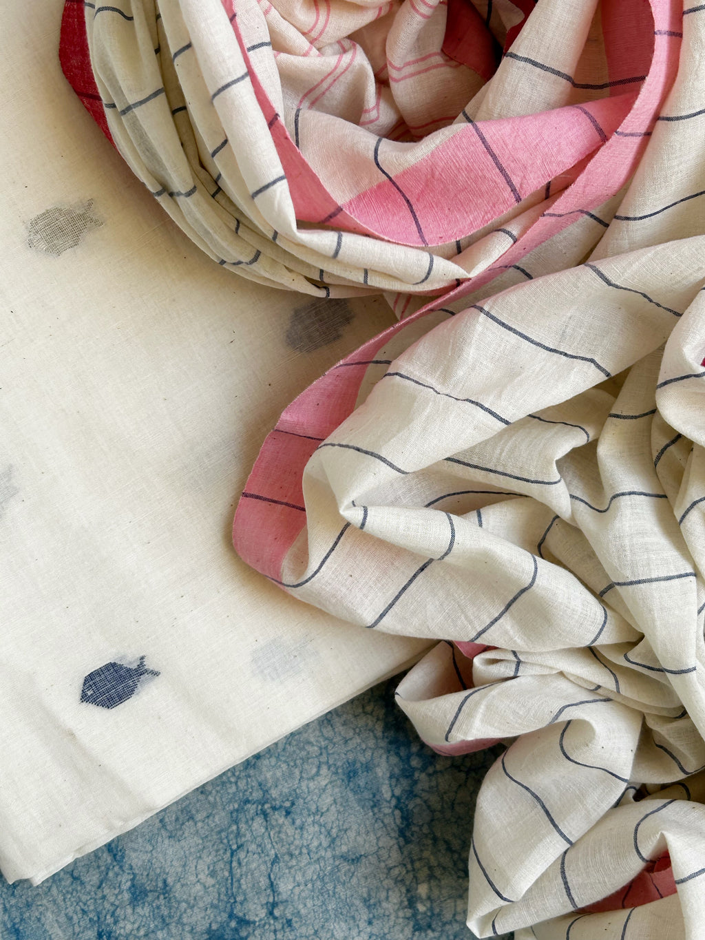 Sehar - Handwoven Bengal Jamdani Kurta Dupatta set