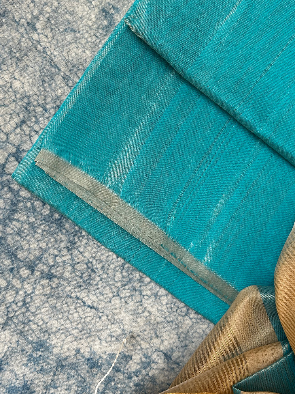Handwoven Maheshwari Tissue Kurta Dupatta Set - Sky Blue & Gold