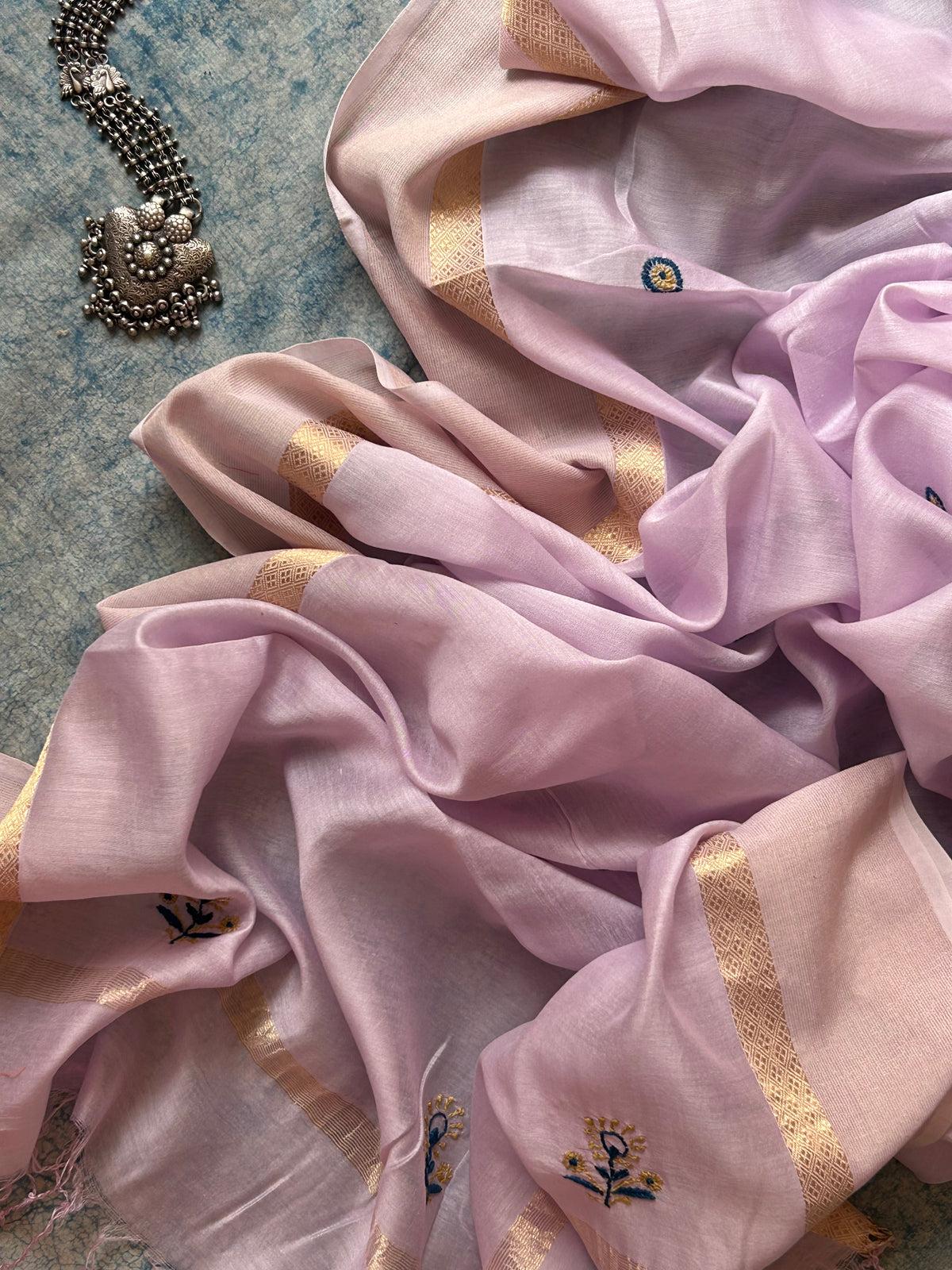 Tanvi - Handwoven Chikankari Work Maheshwari Set