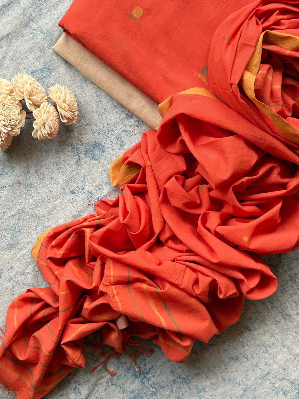 Mayukha - Handwoven Bengal Jamdani Kurta Dupatta set