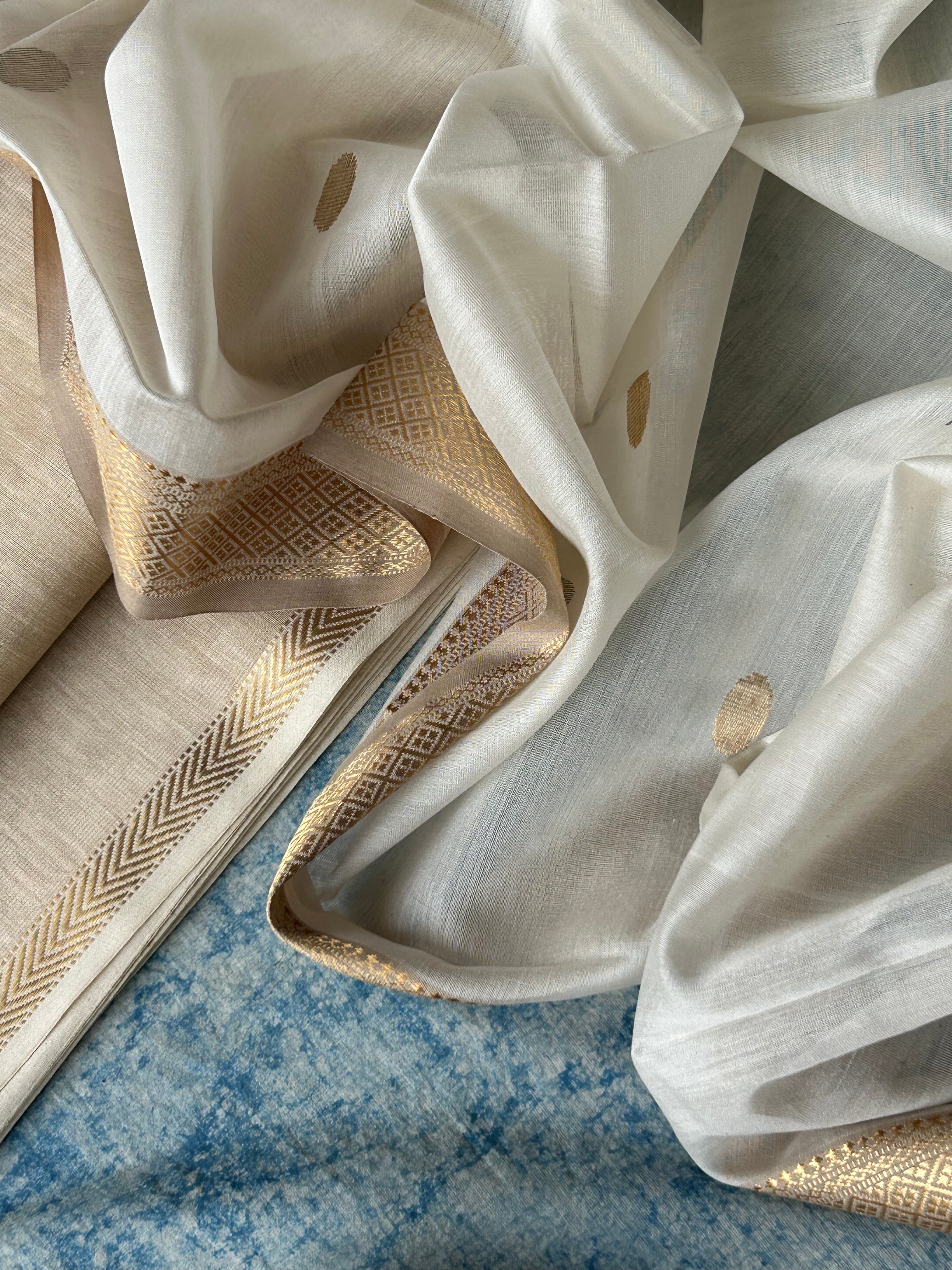 Maaya - Handwoven Maheshwari Kurta Dupatta Set